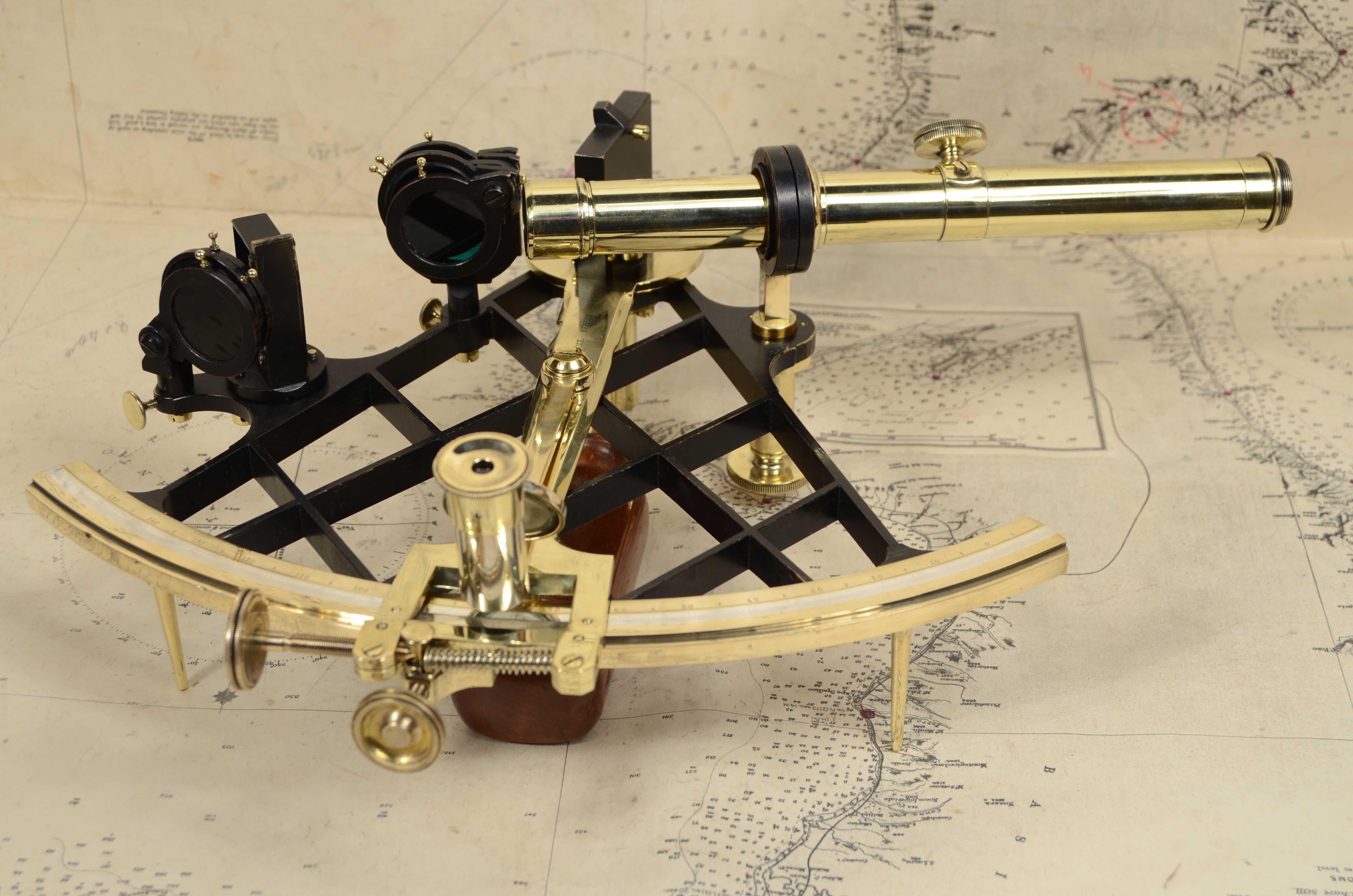 Sextant in  brass signed R. Jmme Berlin no. 2578 second  mid 19th Century 1