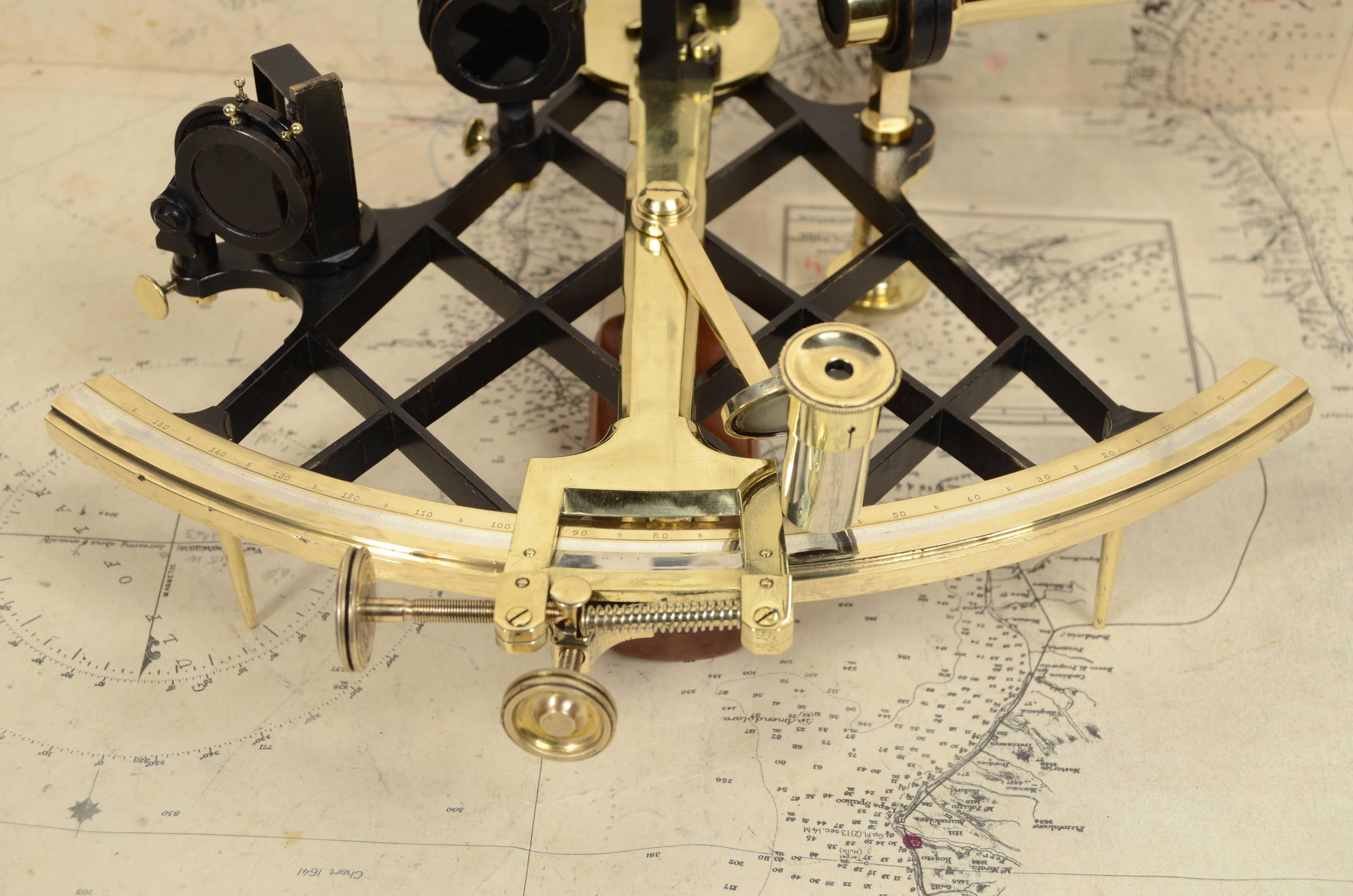 Sextant in  brass signed R. Jmme Berlin no. 2578 second  mid 19th Century 3