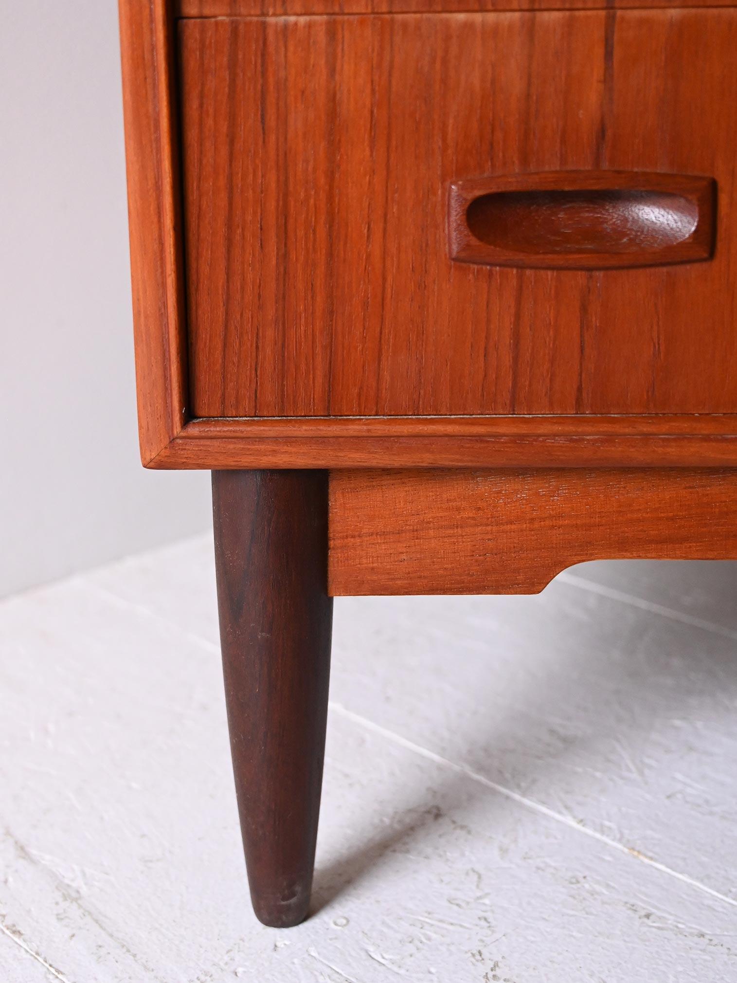 Teak Sestina scandinava vintage in teak anni ’60 in vendita
