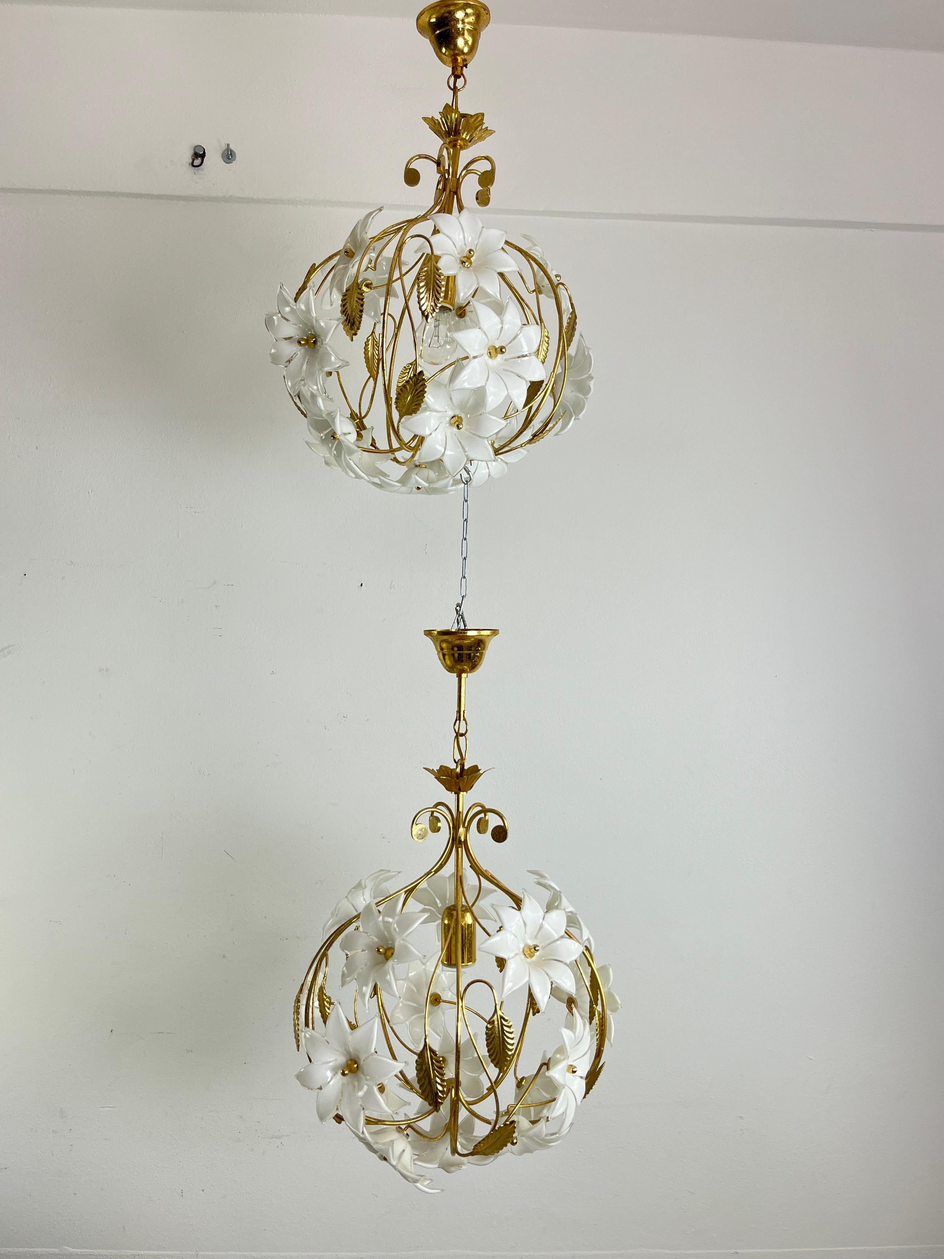 Metallo Set di 2 lampadari in vetro di Murano  1970s in vendita