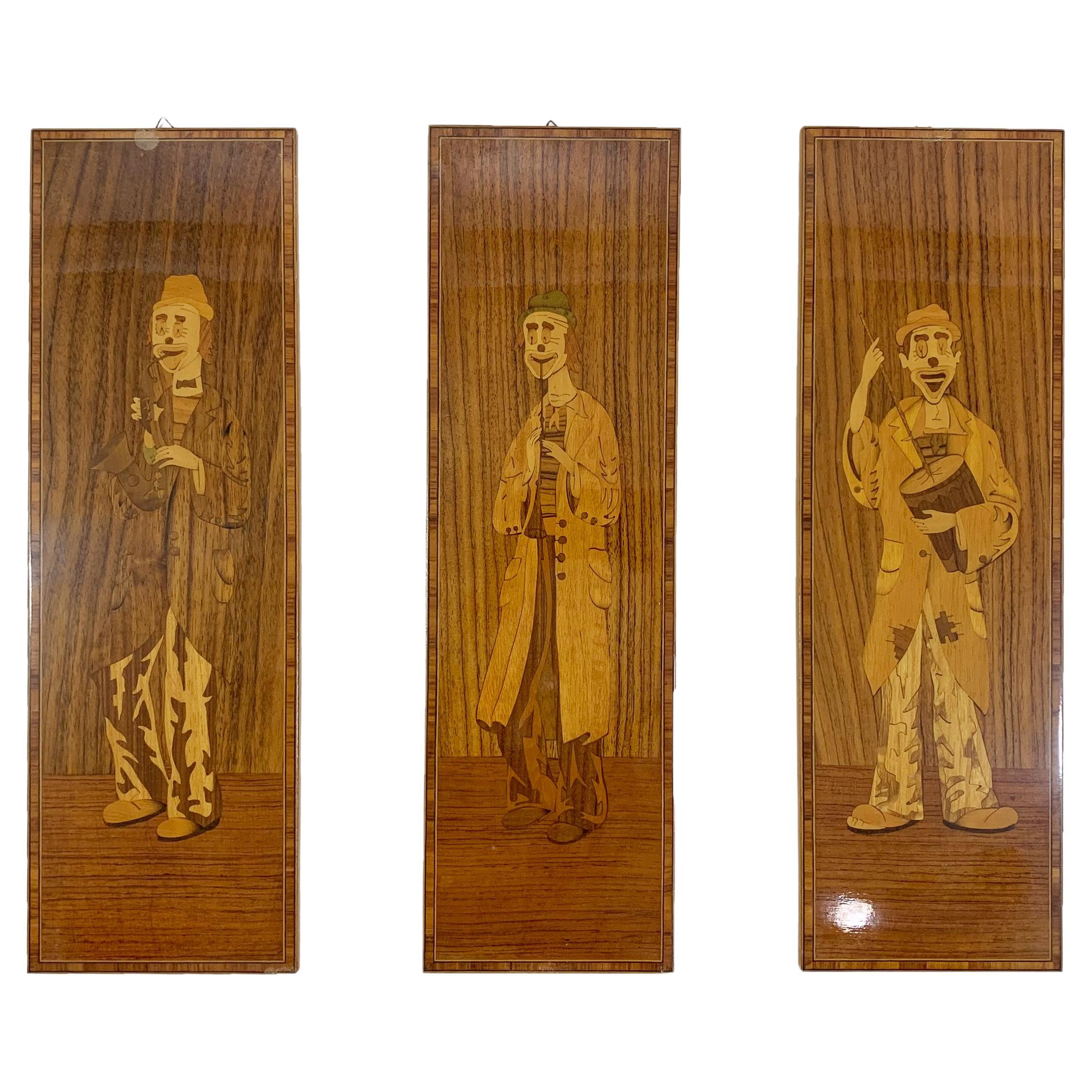 Set 1 of 3 Vintage Italian Marquetry Wood Inlay Musician Clowns Stamped  en vente