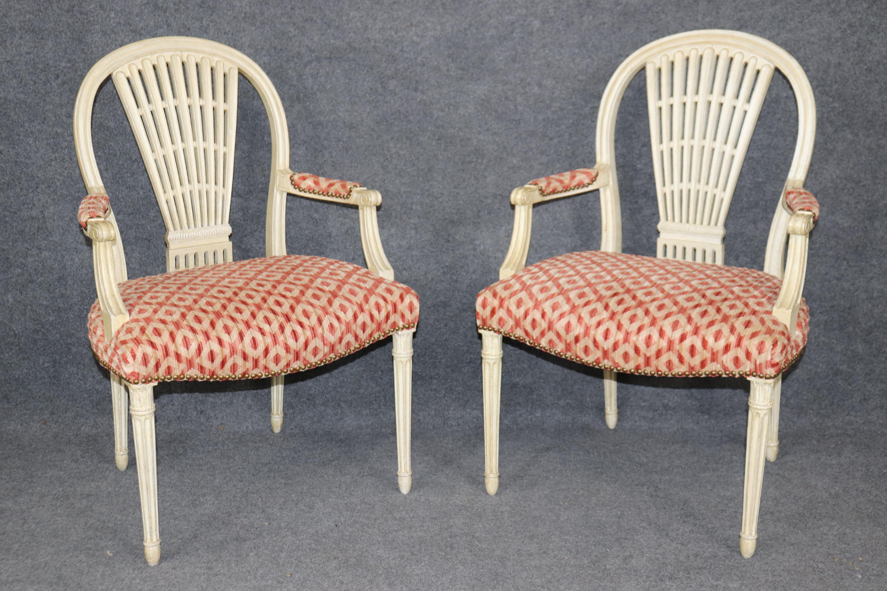 Set 10 Esszimmerstühle mit Ballonrückenlehne, Maison Jansen zugeschrieben antik, weiß lackiert (Louis XVI.) im Angebot