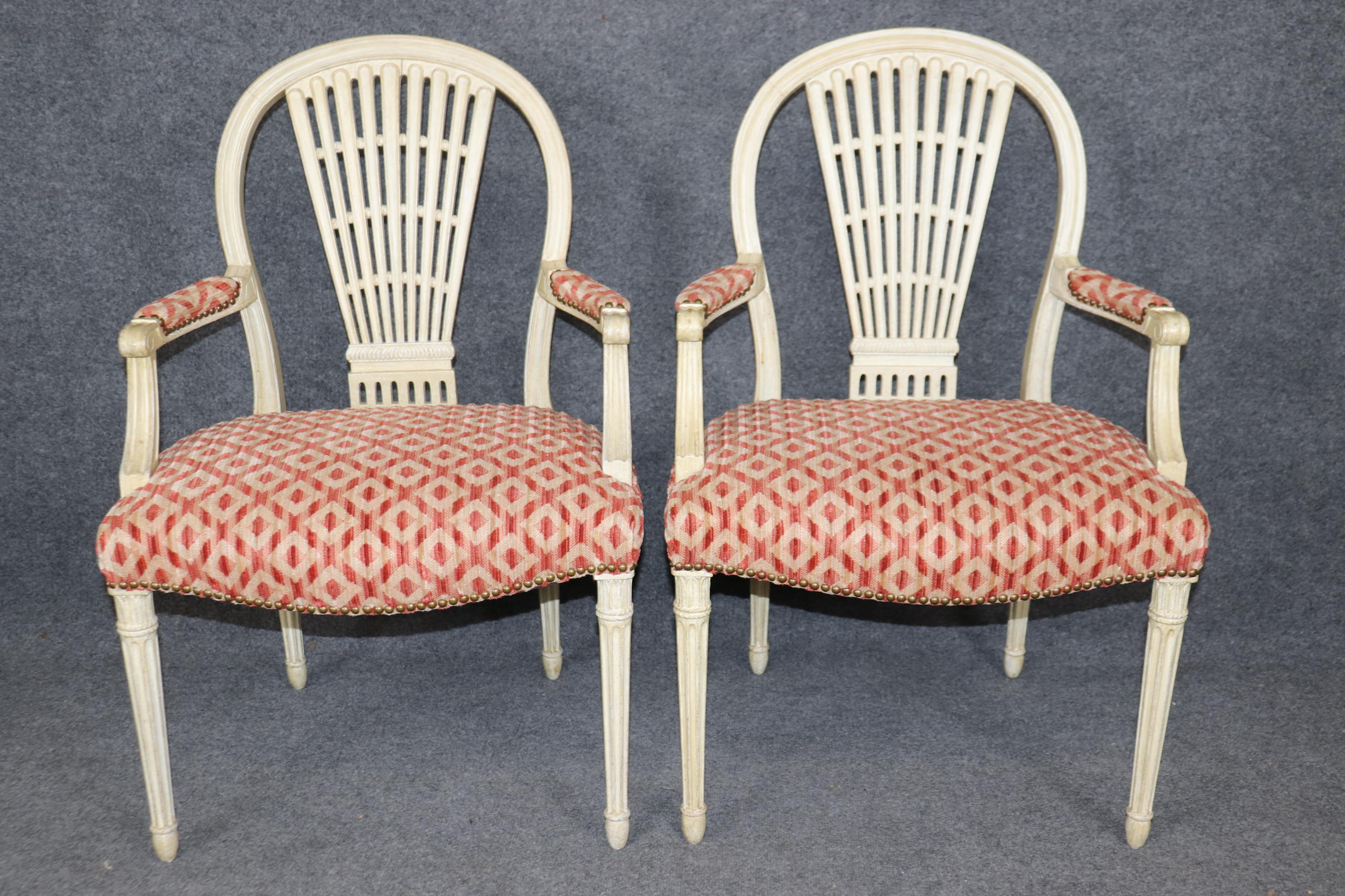 Set 10 Esszimmerstühle mit Ballonrückenlehne, Maison Jansen zugeschrieben antik, weiß lackiert (Französisch) im Angebot
