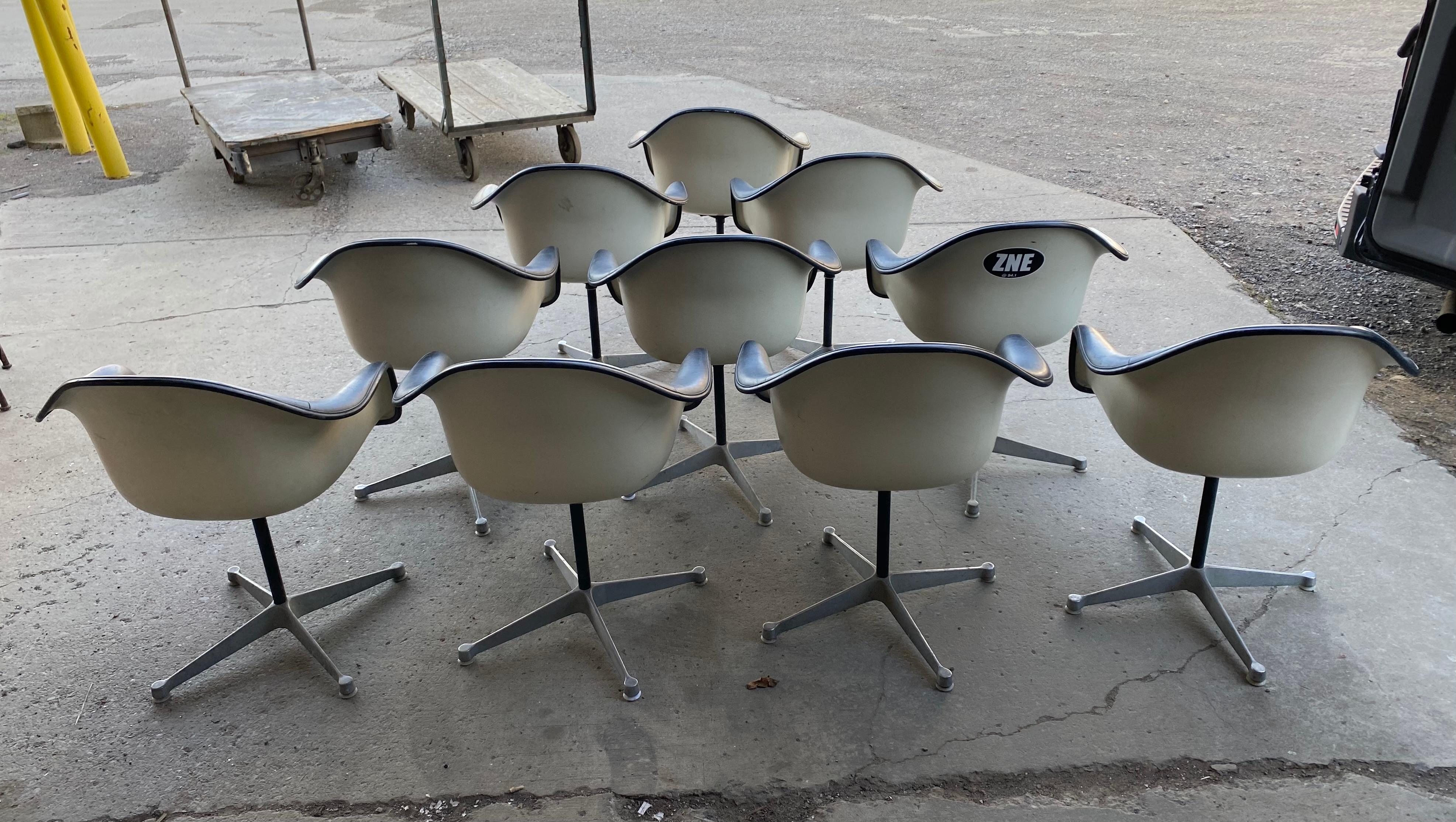 Mid-Century Modern Set of 10 Eames Padded Arm Shell Swivel Chairs, Herman Miller/ Alum Star Base