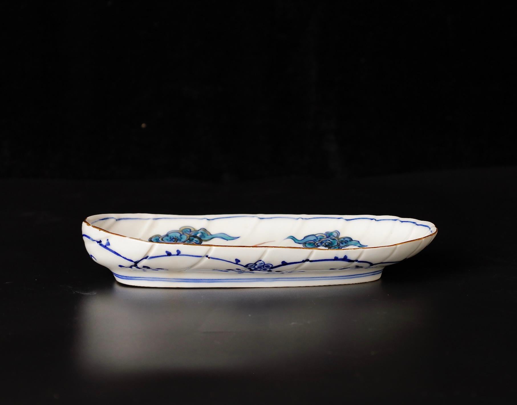 Set '10 Pc.' of Edo Period Imari Porcelain Plates with Dragon Motive 2