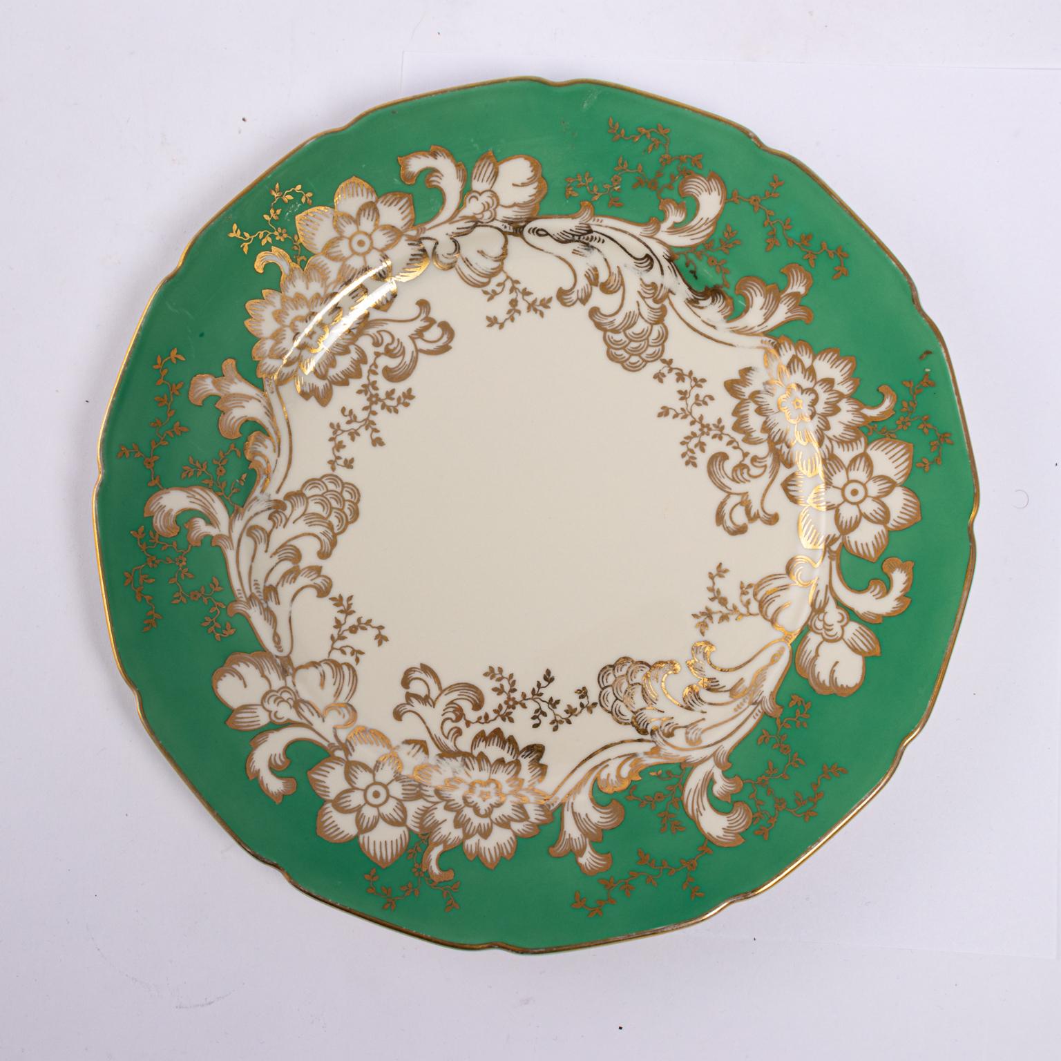 Porcelain Set of 10 Rosenthal Ivory Green and Gold Dinner Plates For Sale