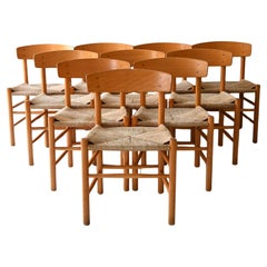 Set 10 sedie J39 “People’s Chair” di Børge Mogensen