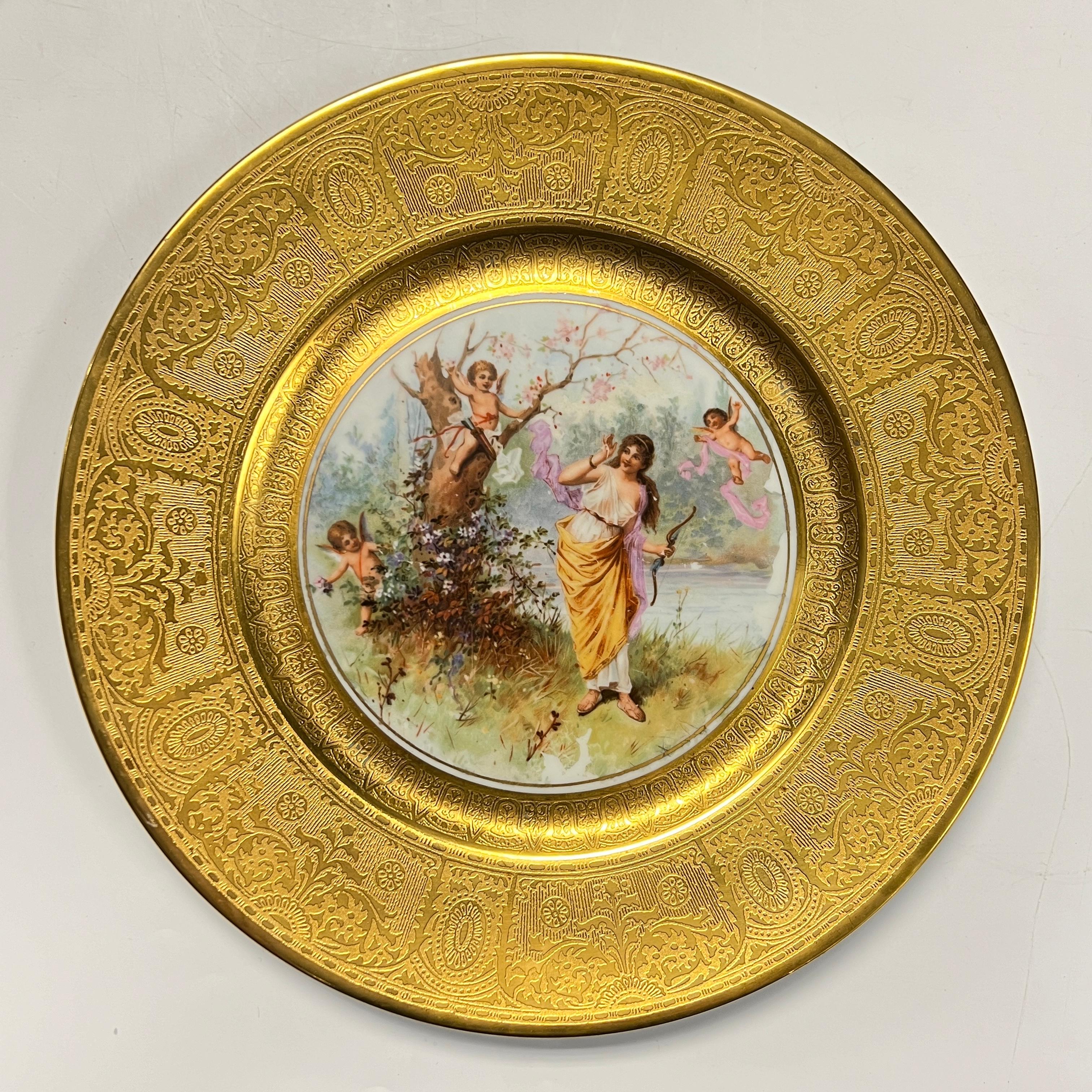 XIX secolo Set di 12 piatti antichi dorati neoclassici di Imperial in vendita
