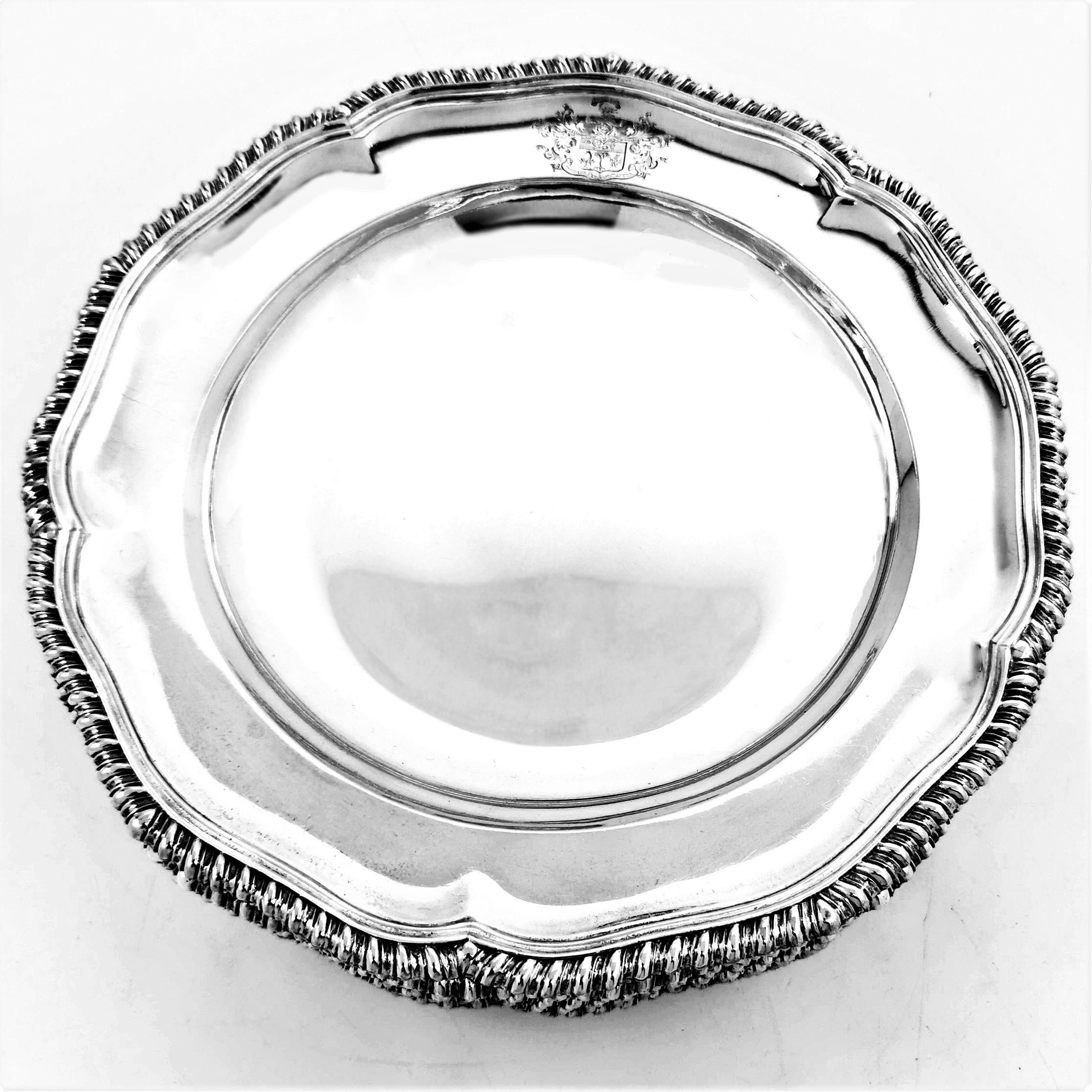 Set 12 Antique Victorian Sterling Silver Soup Plates 1874 Gadroon In Good Condition In London, GB