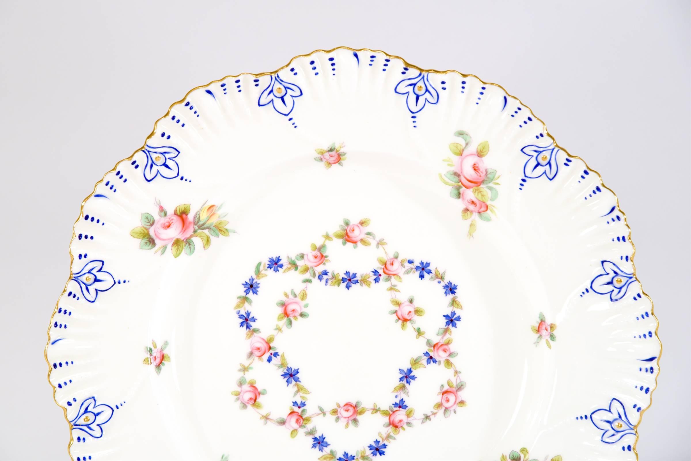 Hand-Painted Set of 12 Coalport White Shaped Rim Dinner Plates with Handpainted Roses For Sale