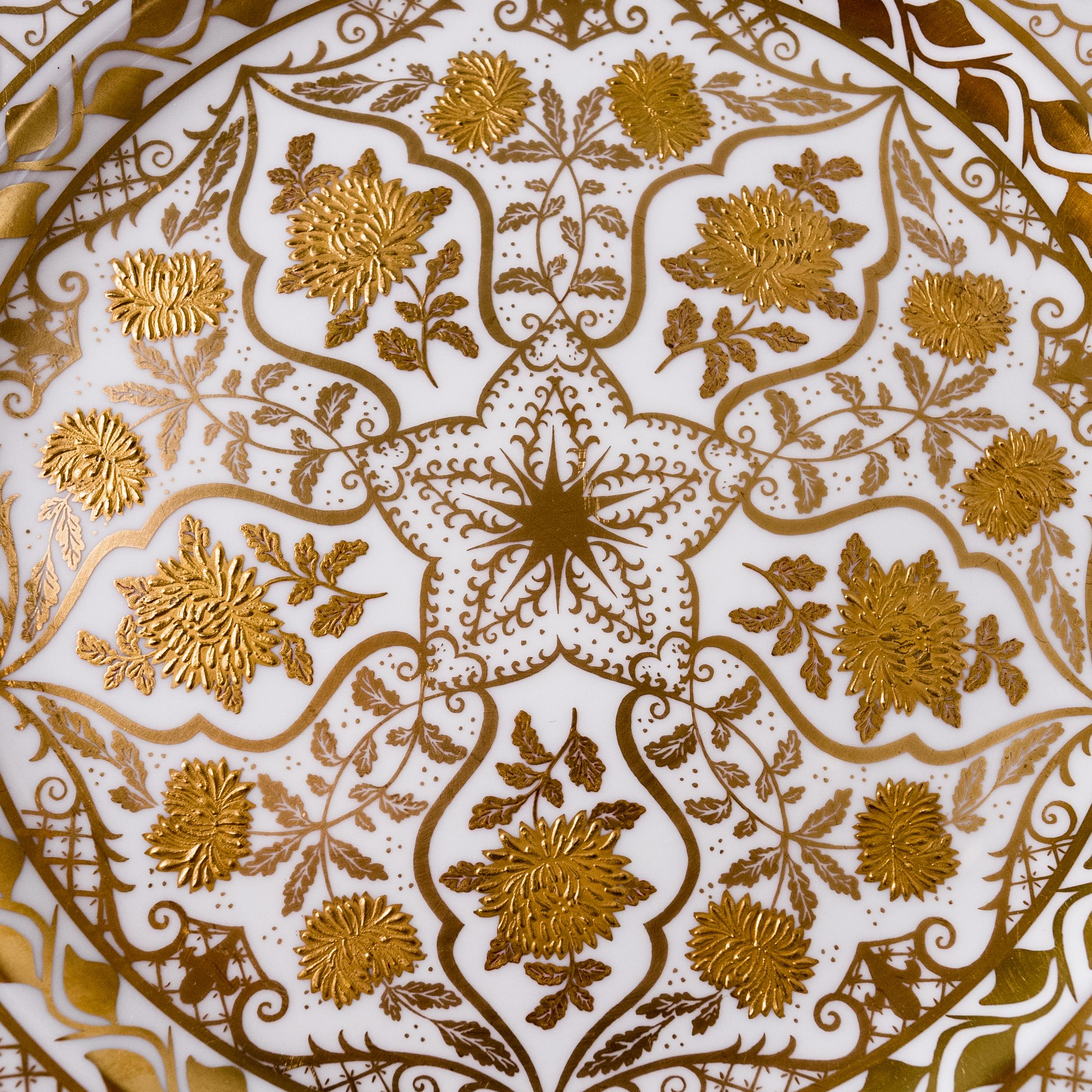 English Set 12 Heavy Gilt Encrusted Chargers or Presentation Plates, Thomas Goode London
