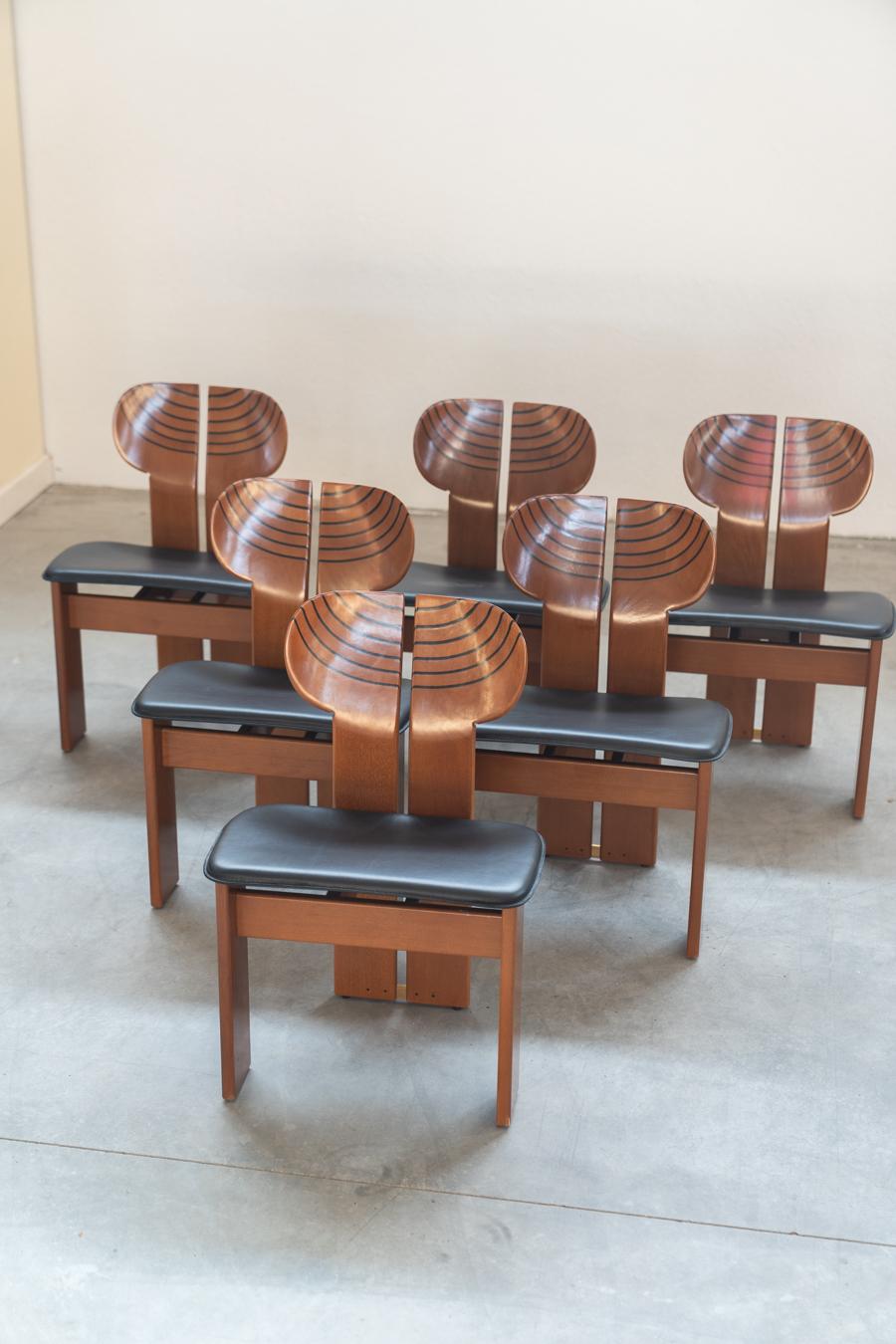 Set 12 Stühle Afra & Tobia Scarpa mod. Afrika - Gruppo Unico, 80/90 im Angebot 10