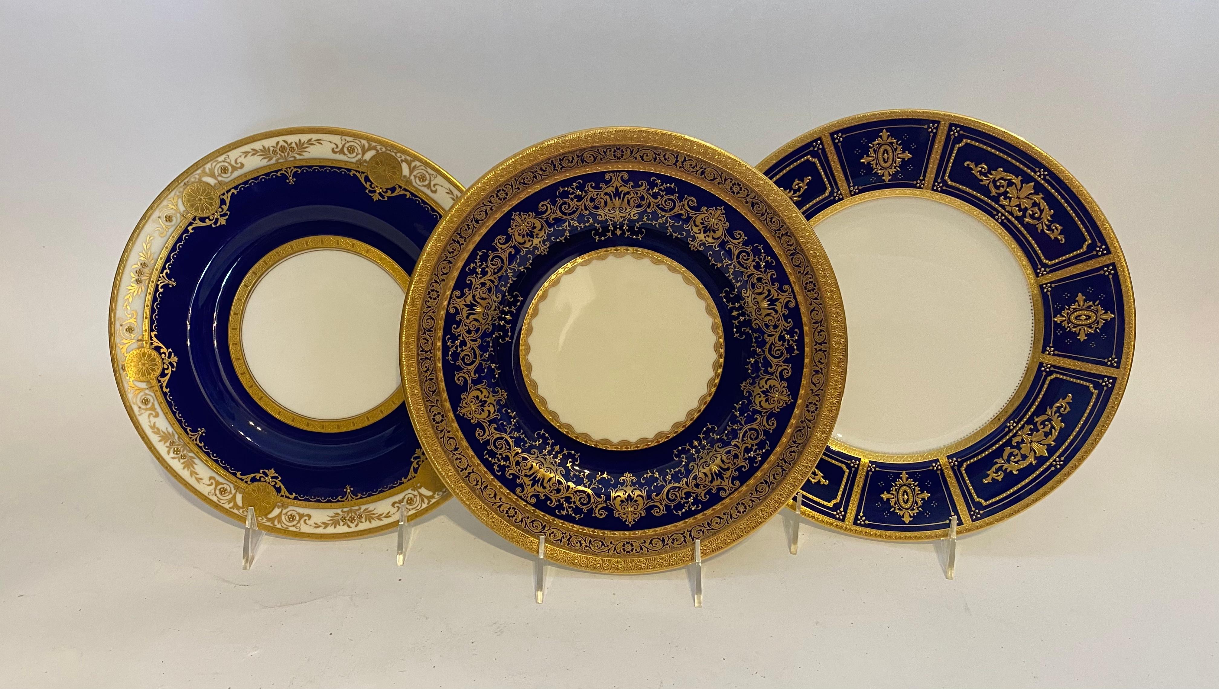 Hand-Crafted Set 12 Tiffany Cobalt & Raised Gilt Encrusted Dinner Plates, Vintage C. 1950's