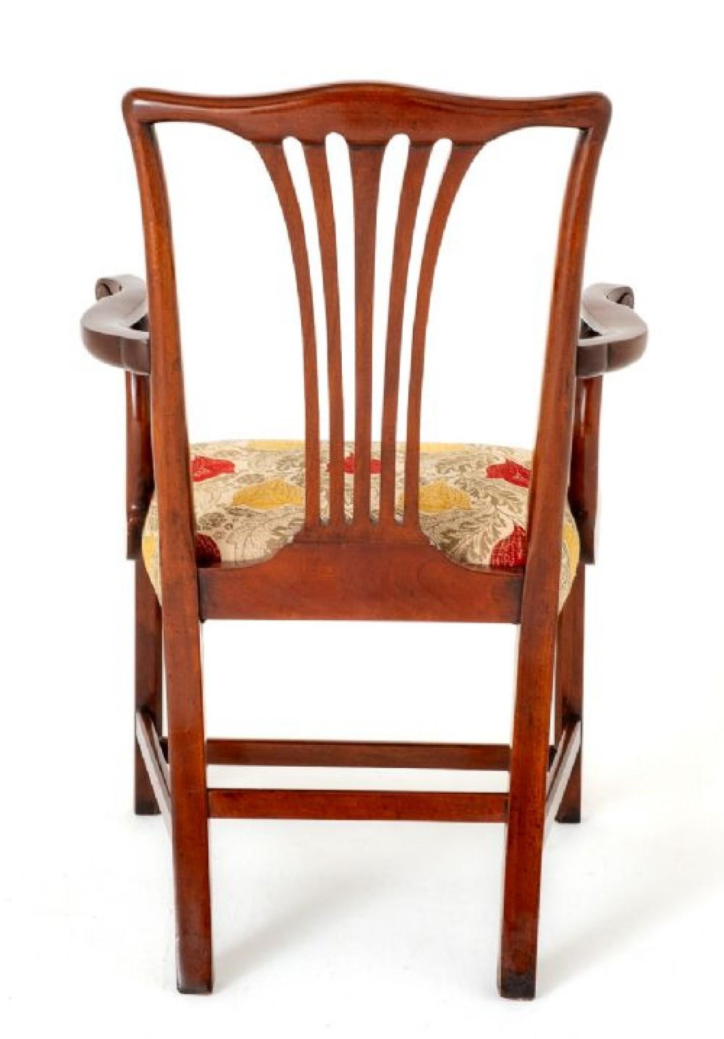 Set 16 Chippendale Dining Chairs Mahogany For Sale 8