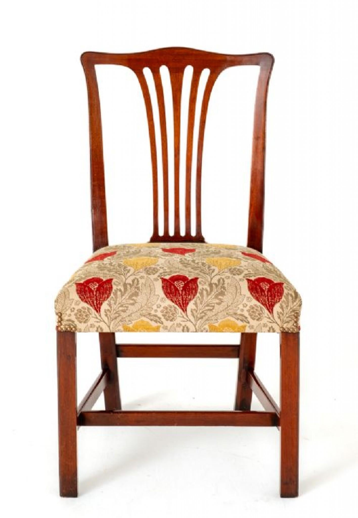 Set 16 Chippendale Dining Chairs Mahogany For Sale 11
