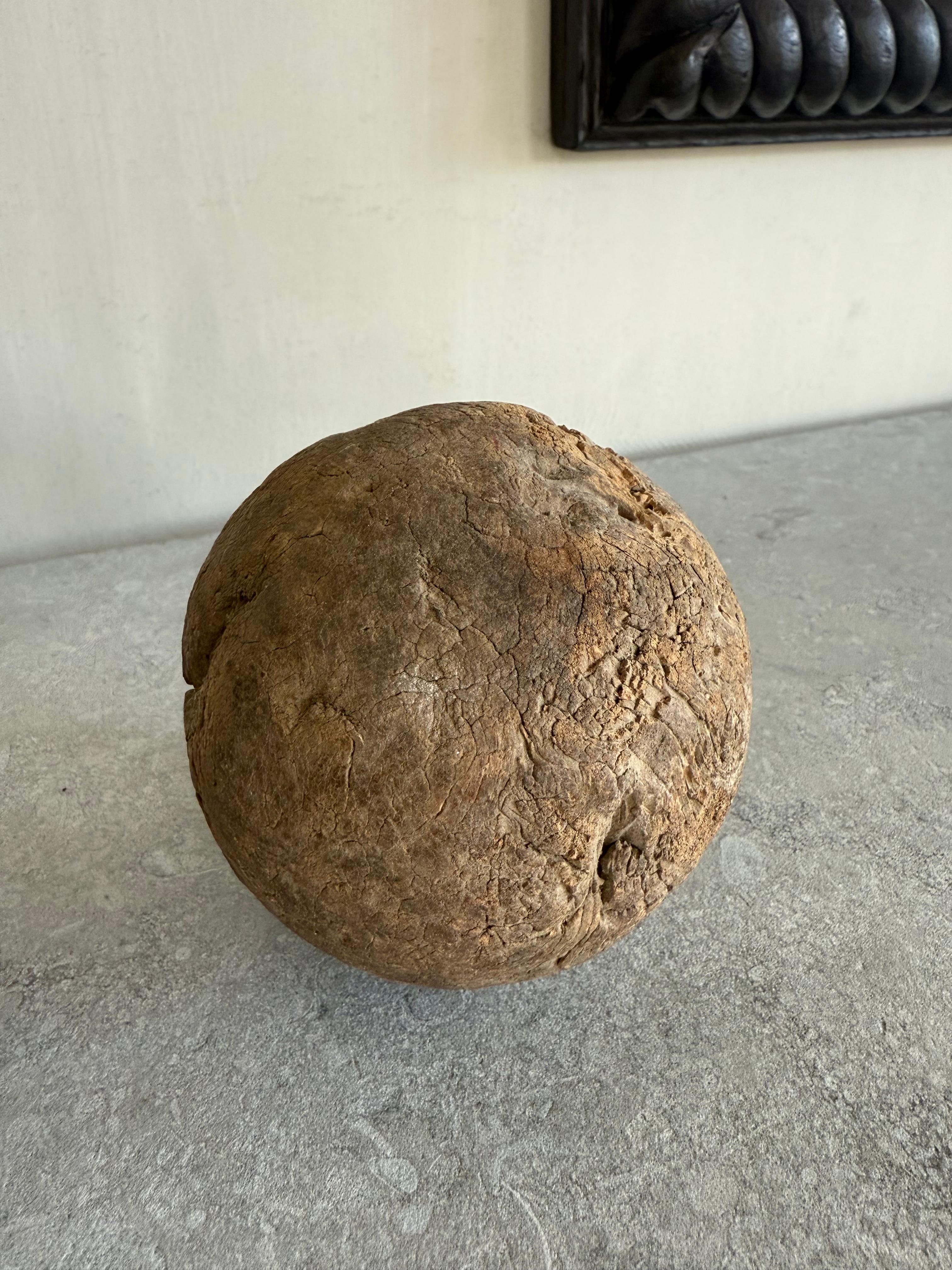 Set di palline scolpite in legno del XVIII secolo In condizioni buone in vendita a Nijlen, BE