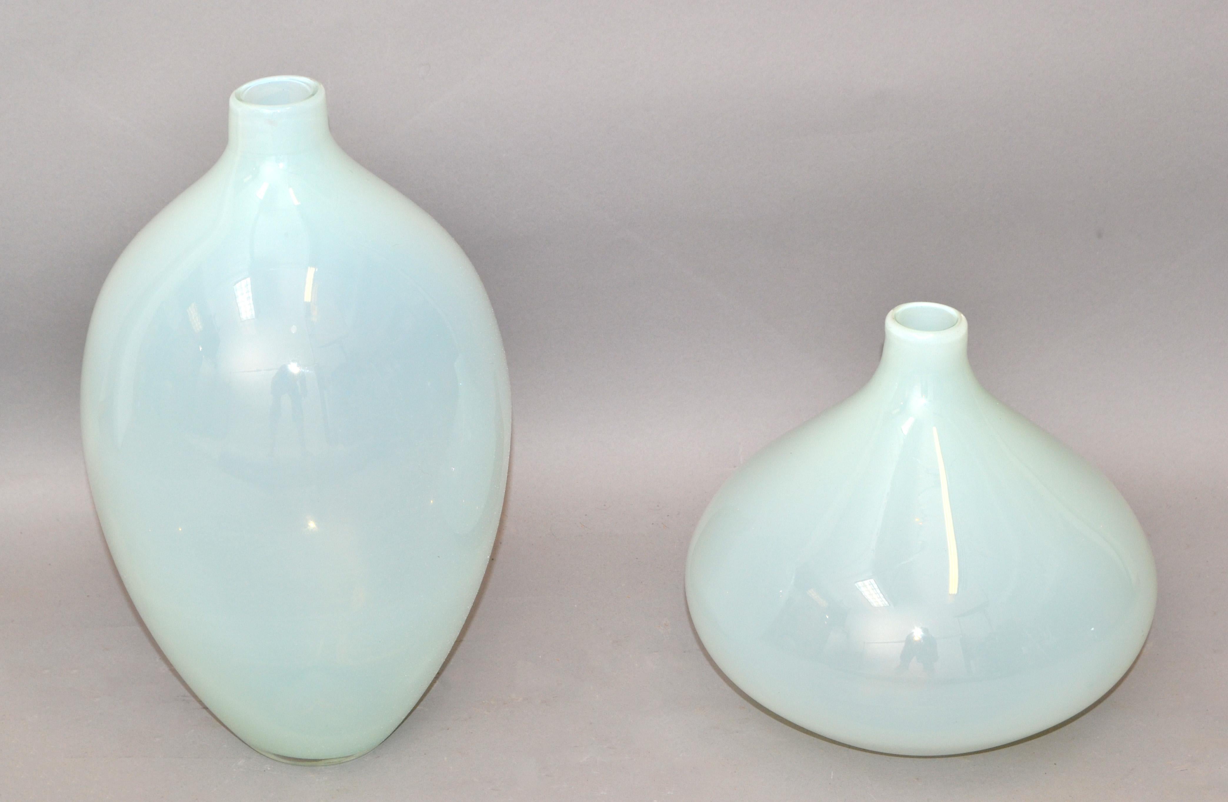 Set 2 Blenko Style Mid-Century Modern Hand Made Blown Art Glass Vessel, Vase  For Sale 4