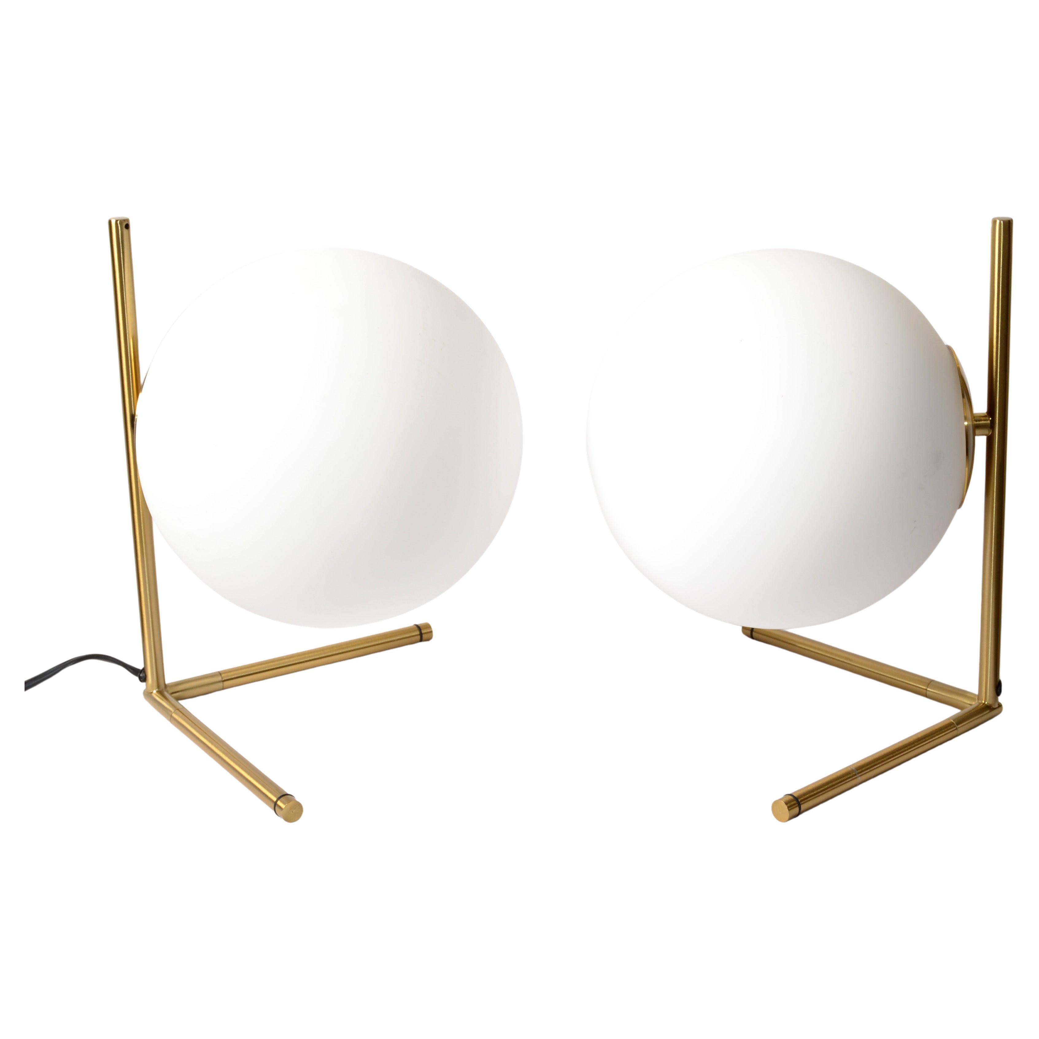 Set 2 Brass Sphere Frosted Globe Glass Table Lamps or Desk Lamps Stilnovo Style In Good Condition For Sale In Miami, FL
