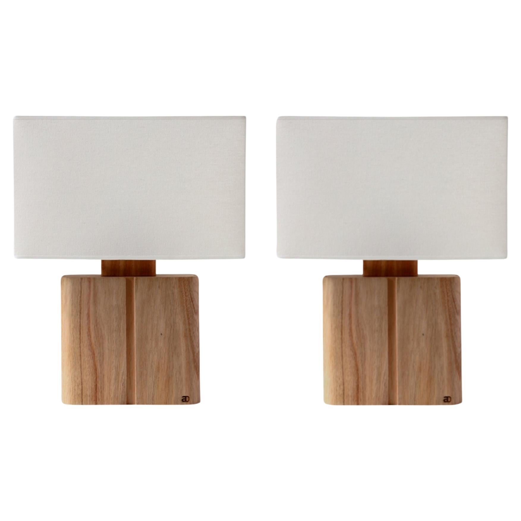 Set 2 Lampada da tavolo "Ligna" in legno massiccio, coppia di paralumi