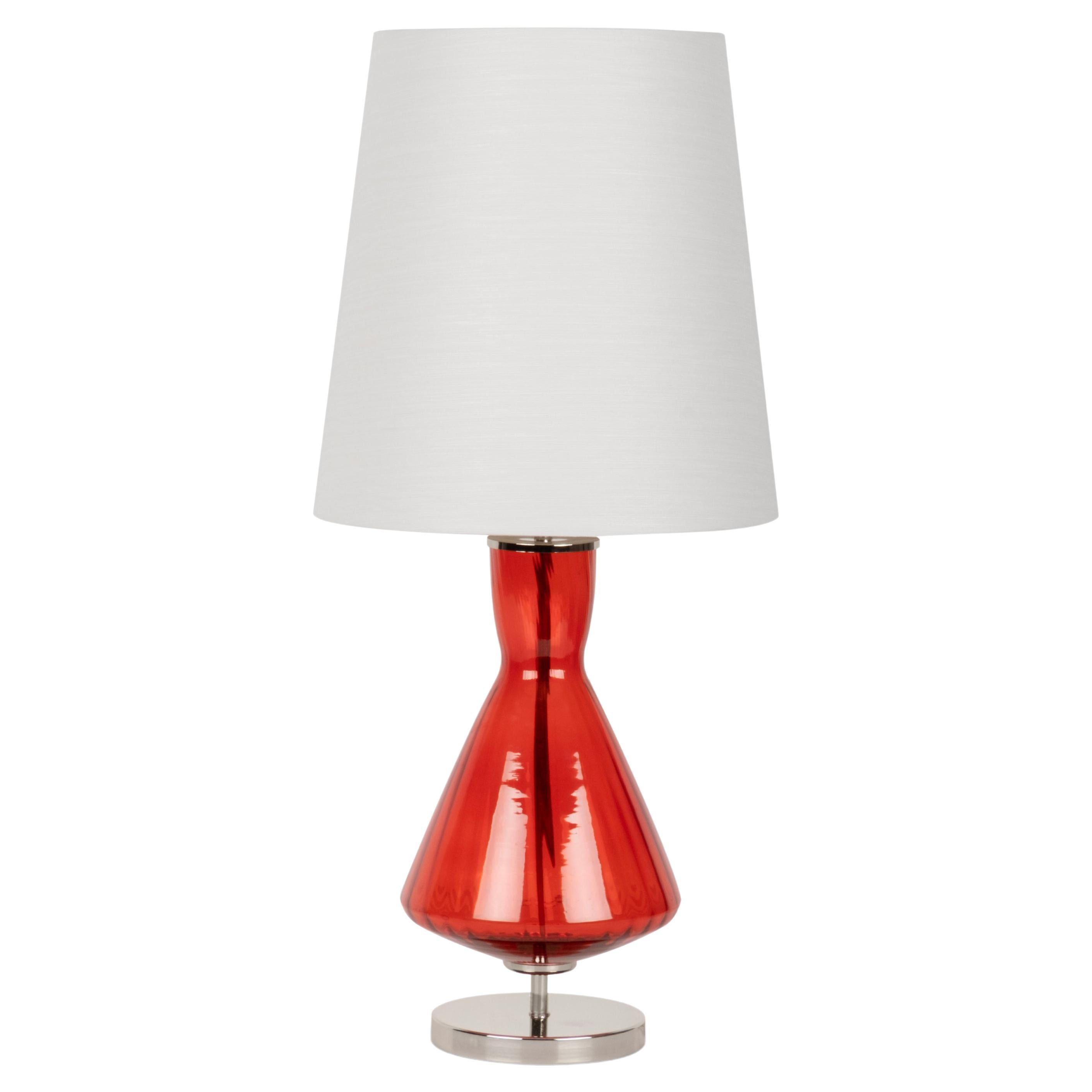 Moderno Set/2 lampade da tavolo moderne, base in vetro, paralume in seta, fatte a mano da Greenapple in vendita