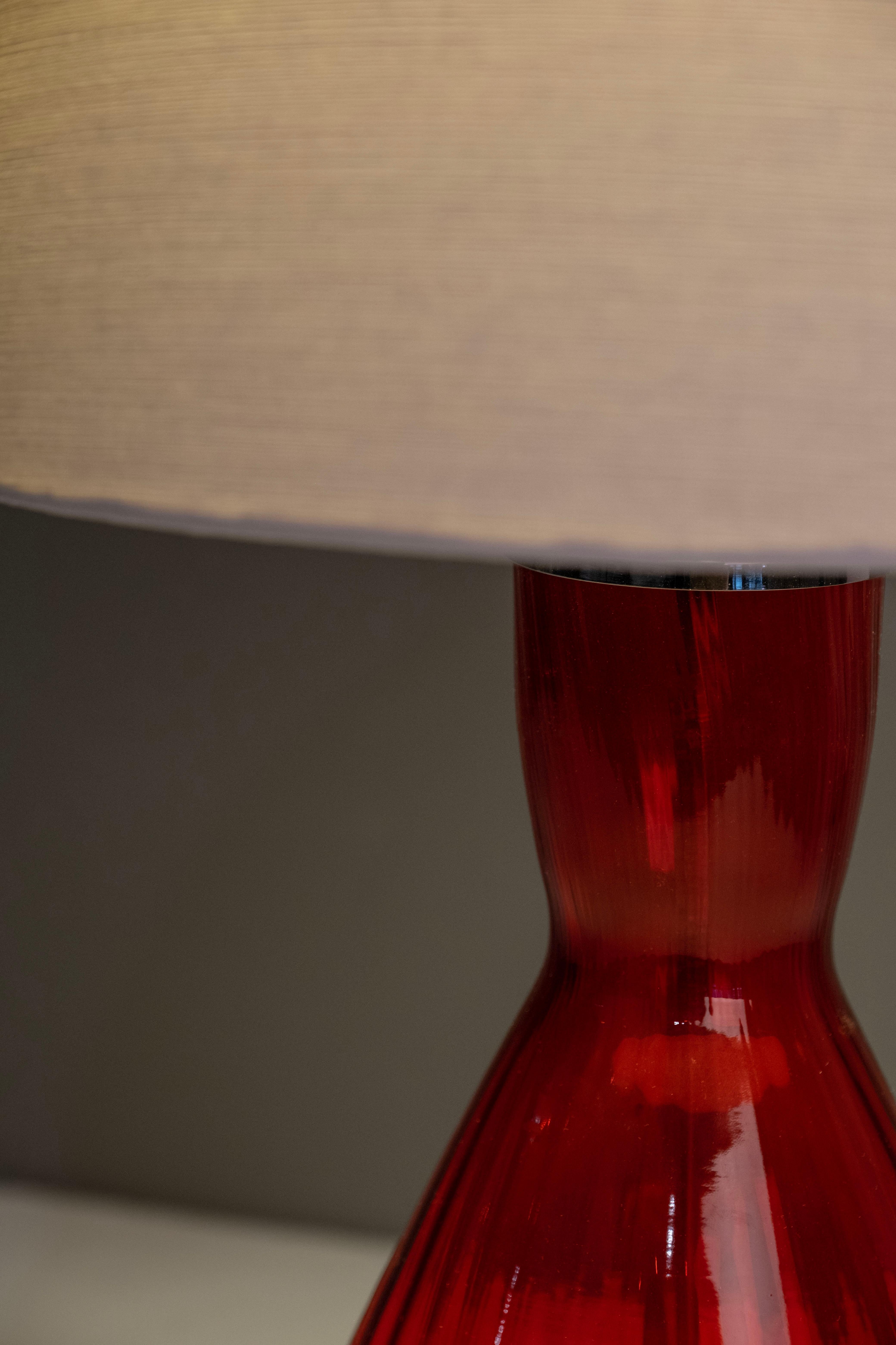 Set/2 lampade da tavolo moderne, base in vetro, paralume in seta, fatte a mano da Greenapple In condizioni Nuovo in vendita a Lisboa, PT