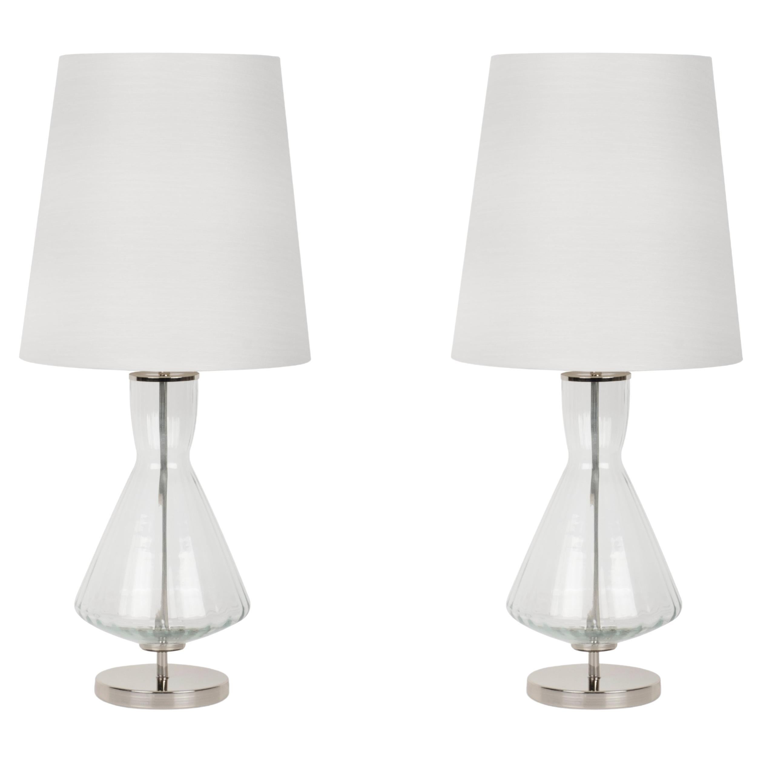 Set/2 lampade da tavolo moderne, base in vetro, paralume in seta, fatte a mano da Greenapple