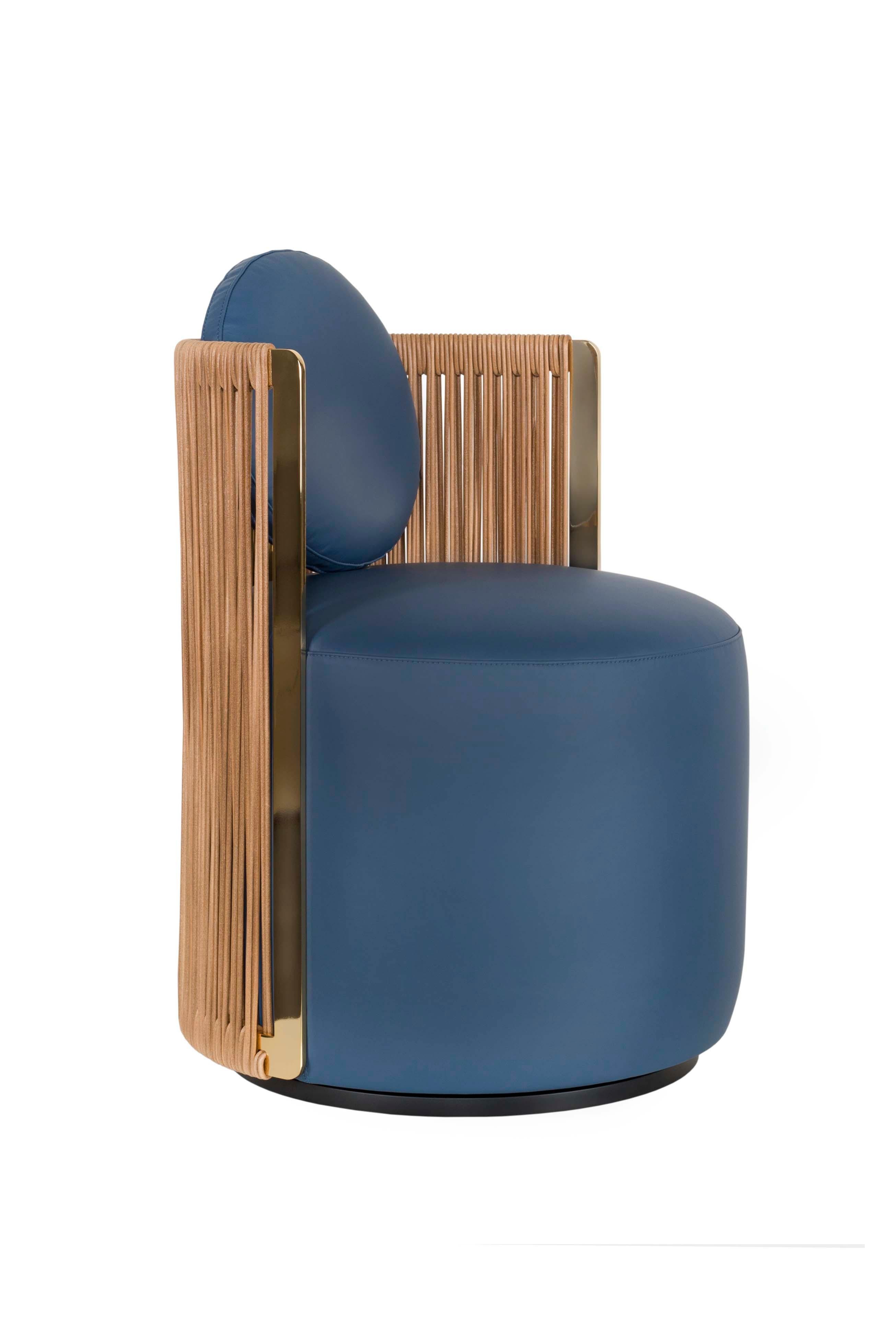 Italian Set/2 Modern Thea Armchair Natural and Blue Leather Handmade in Italy by Fendi For Sale