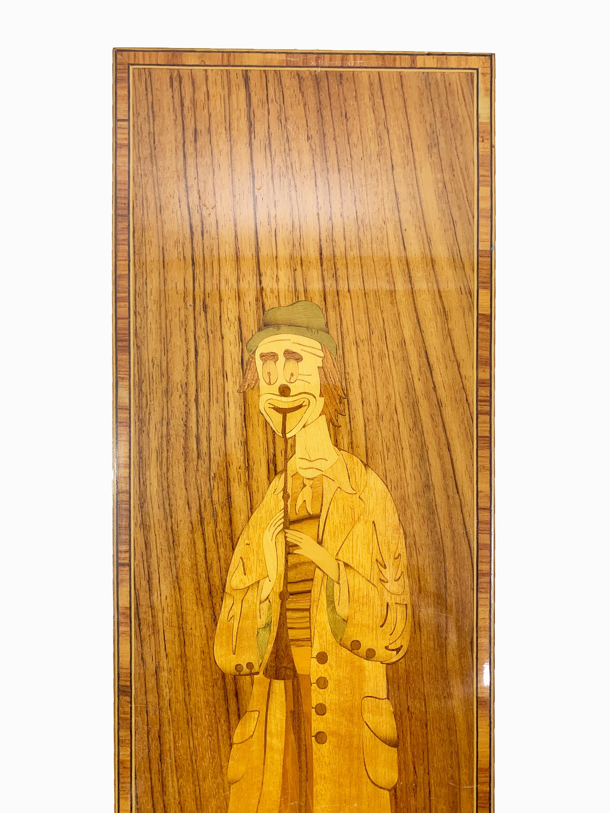 Set 2 of 3 Vintage Italian Marquetry Wood Inlay Musician Clowns Panels Stamped  Bon état - En vente à Beirut, LB