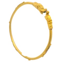 Set 2 Paar Vintage 21k Gelbgold Emaille-Armreif mit Tiermotiv Slip On Armband