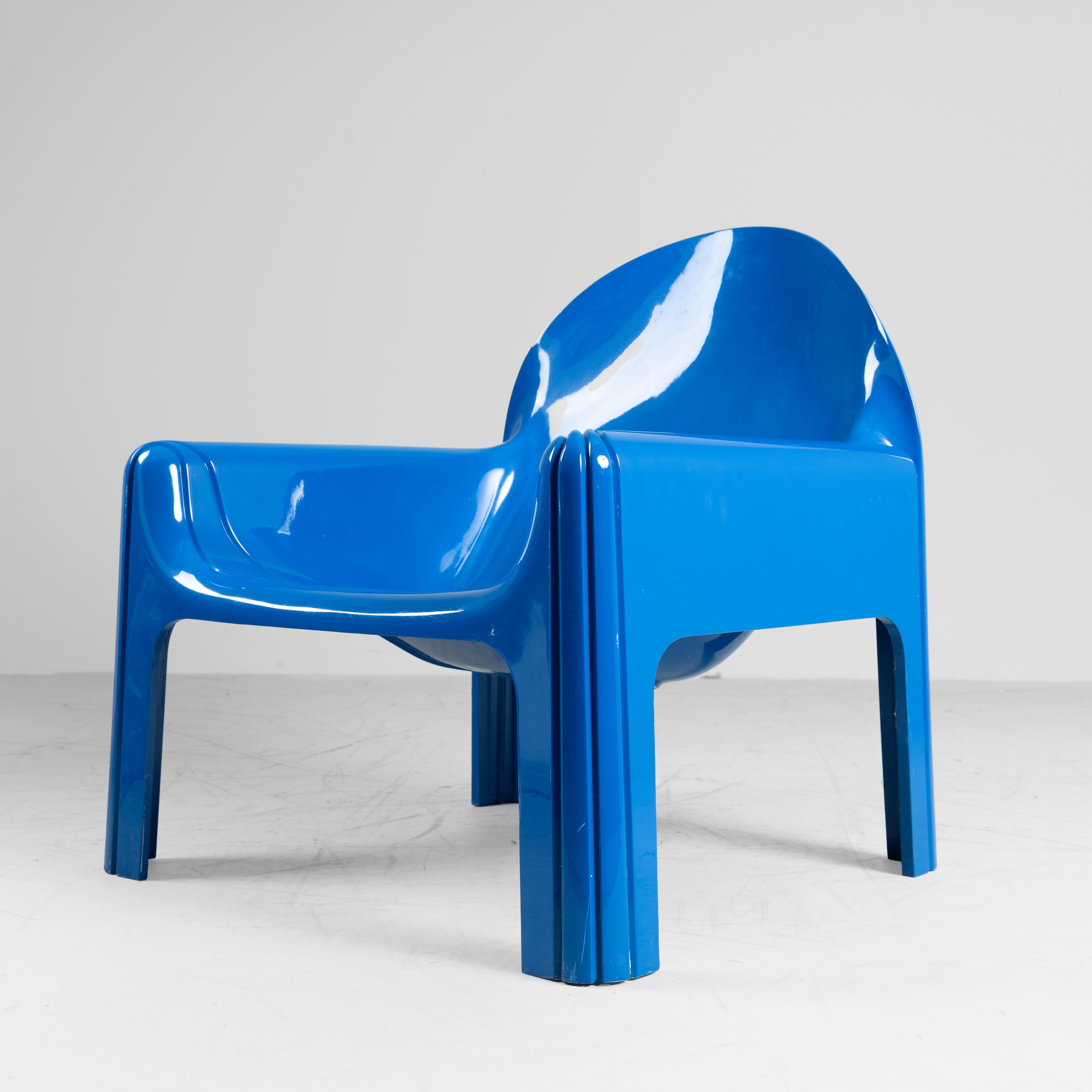 Set 2 poltrone 4794 blu, Gae Aulenti, Kartell in vendita 1
