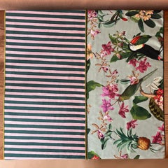 Lote de 2 caminos de mesa de terciopelo de poliéster; estampado tropical y rayas