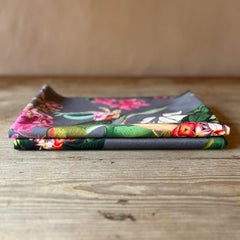 Set of 2 polyester velvet runners; tropical pattern