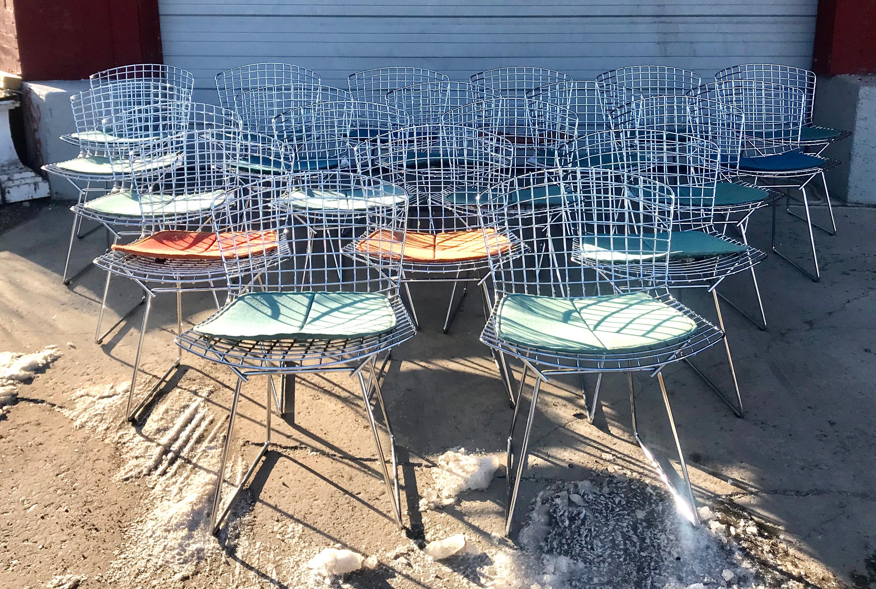 American Set of 20 Vintage Chrome Bertoia Side Chairs by Knoll