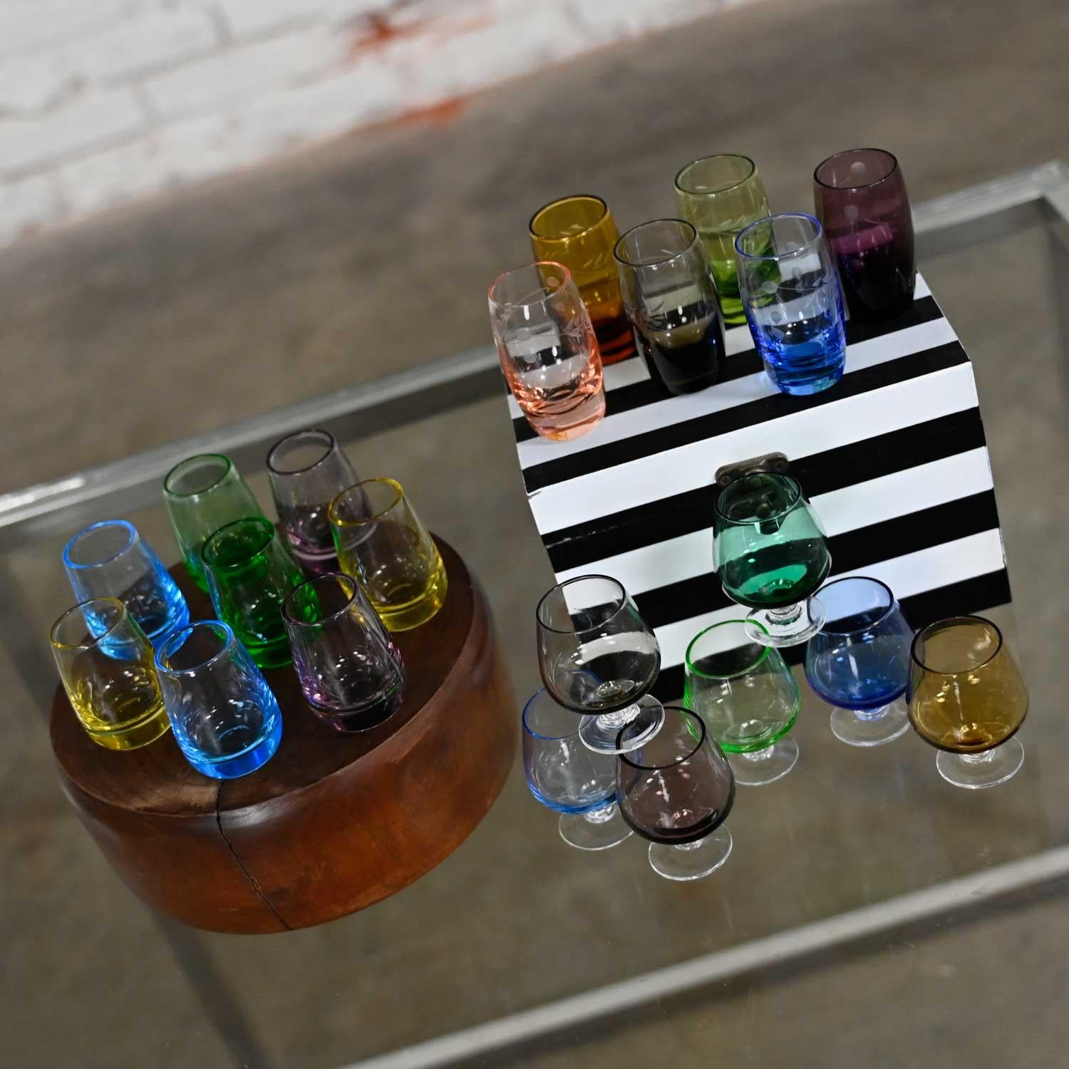 Set 21 Blown Glass Multi Color Small Cocktail Snifters Cordials or Shot Glasses For Sale 10