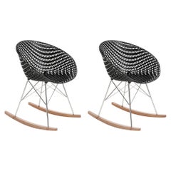 Conjunto 2Kartell Silla mecedora Smatrik negra con patas cromadas by Tokujin Yoshioka