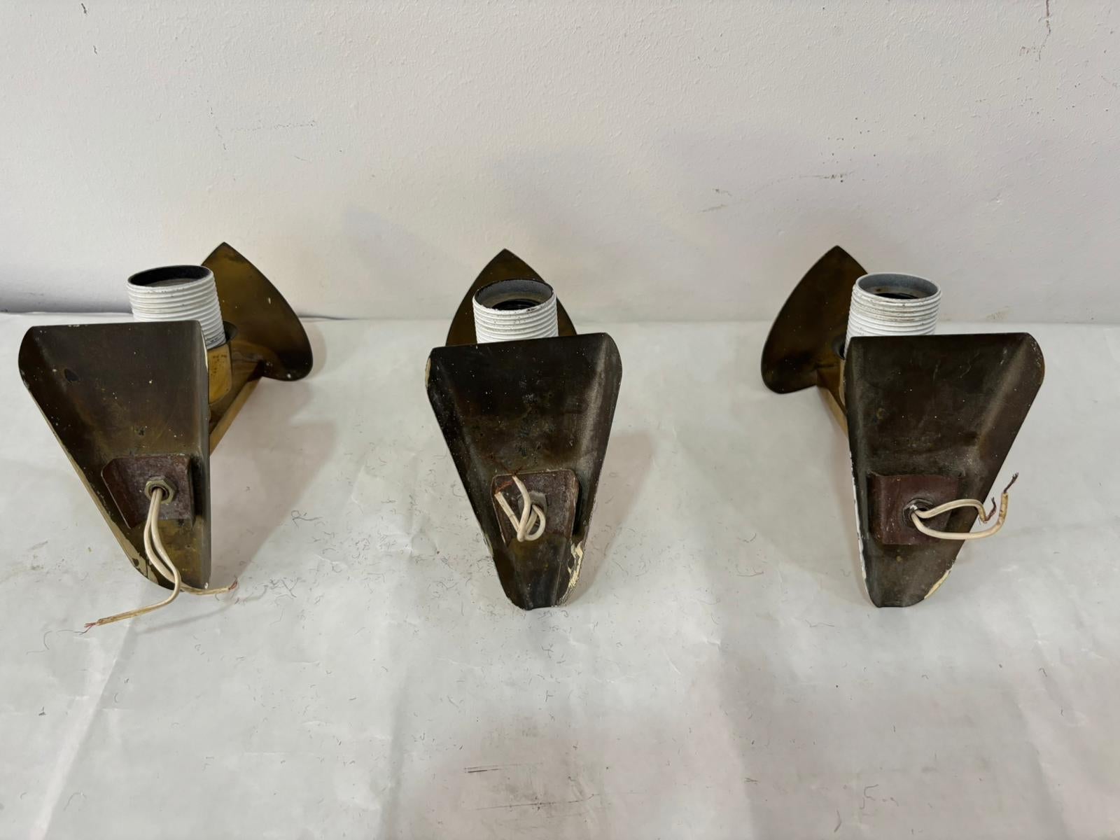 Satz 3 Applique con paravento in seta e struttura in ottone anni '60 im Angebot 8