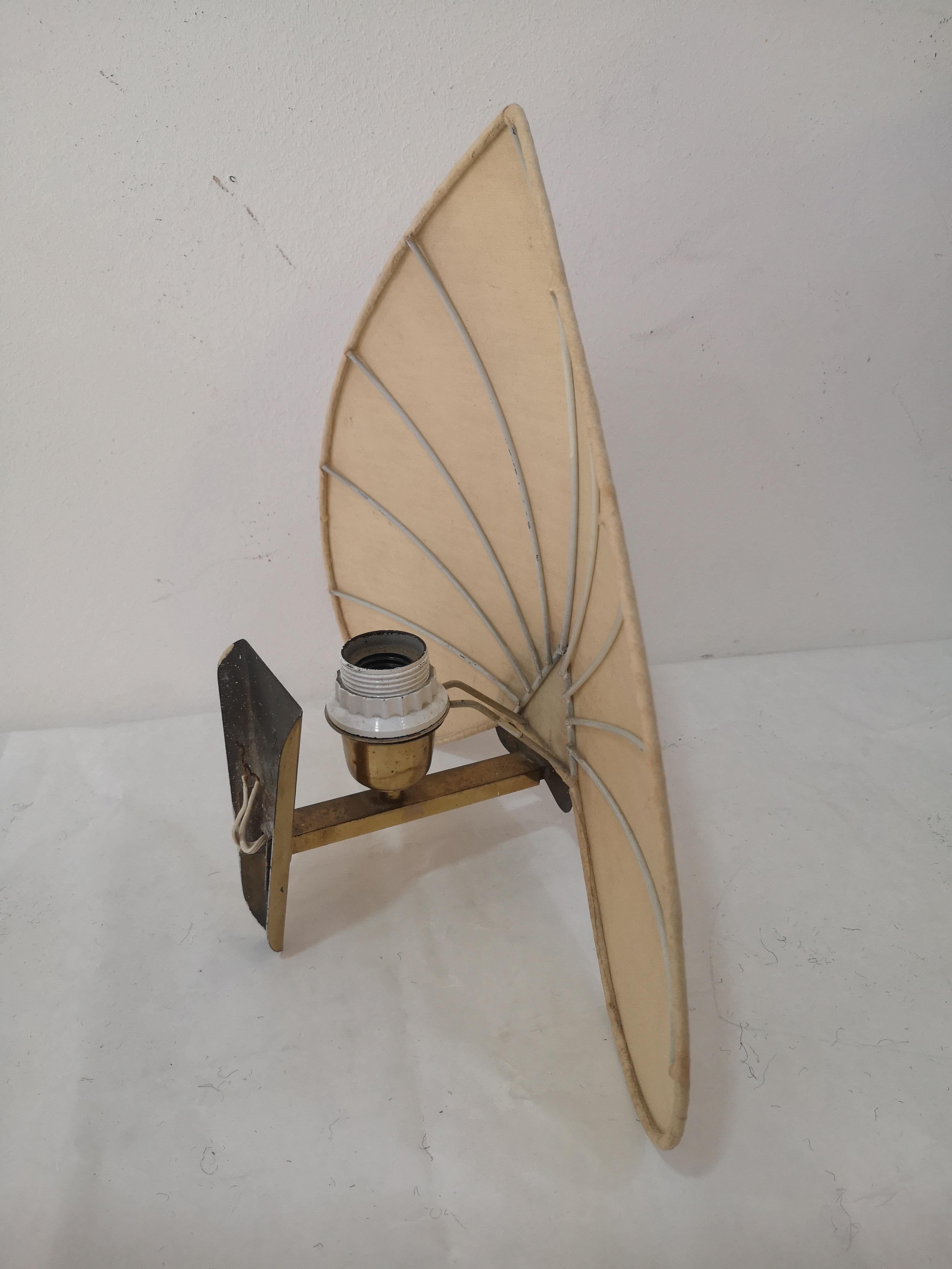 Satz 3 Applique con paravento in seta e struttura in ottone anni '60 (Messing) im Angebot
