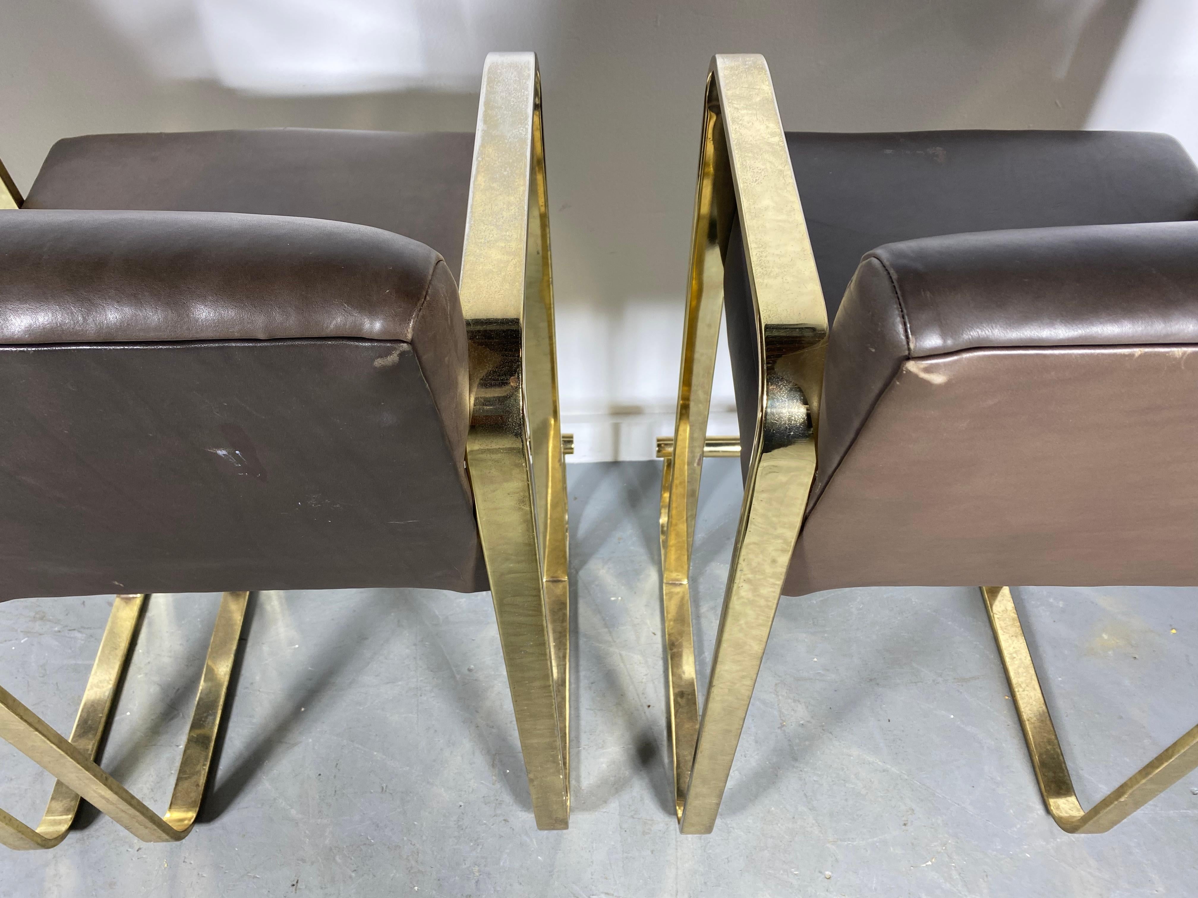 Late 20th Century Set 3 Brass and Leather Bar / Counter Stools attributed to Shelby Williams For Sale