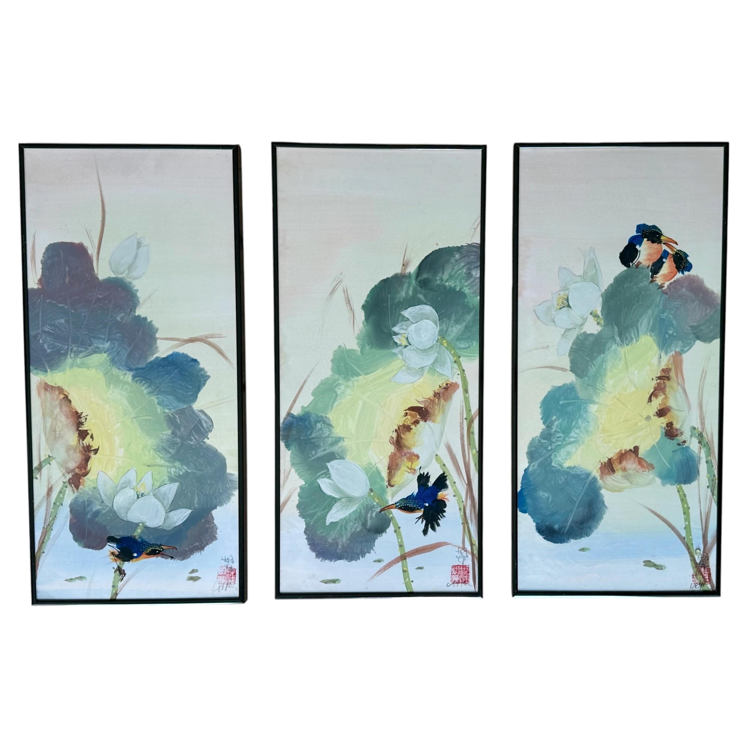 Ensemble 3 peintures chinoises à l'aquarelle Kingfisher et fleurs de lotus, encadrées en vente