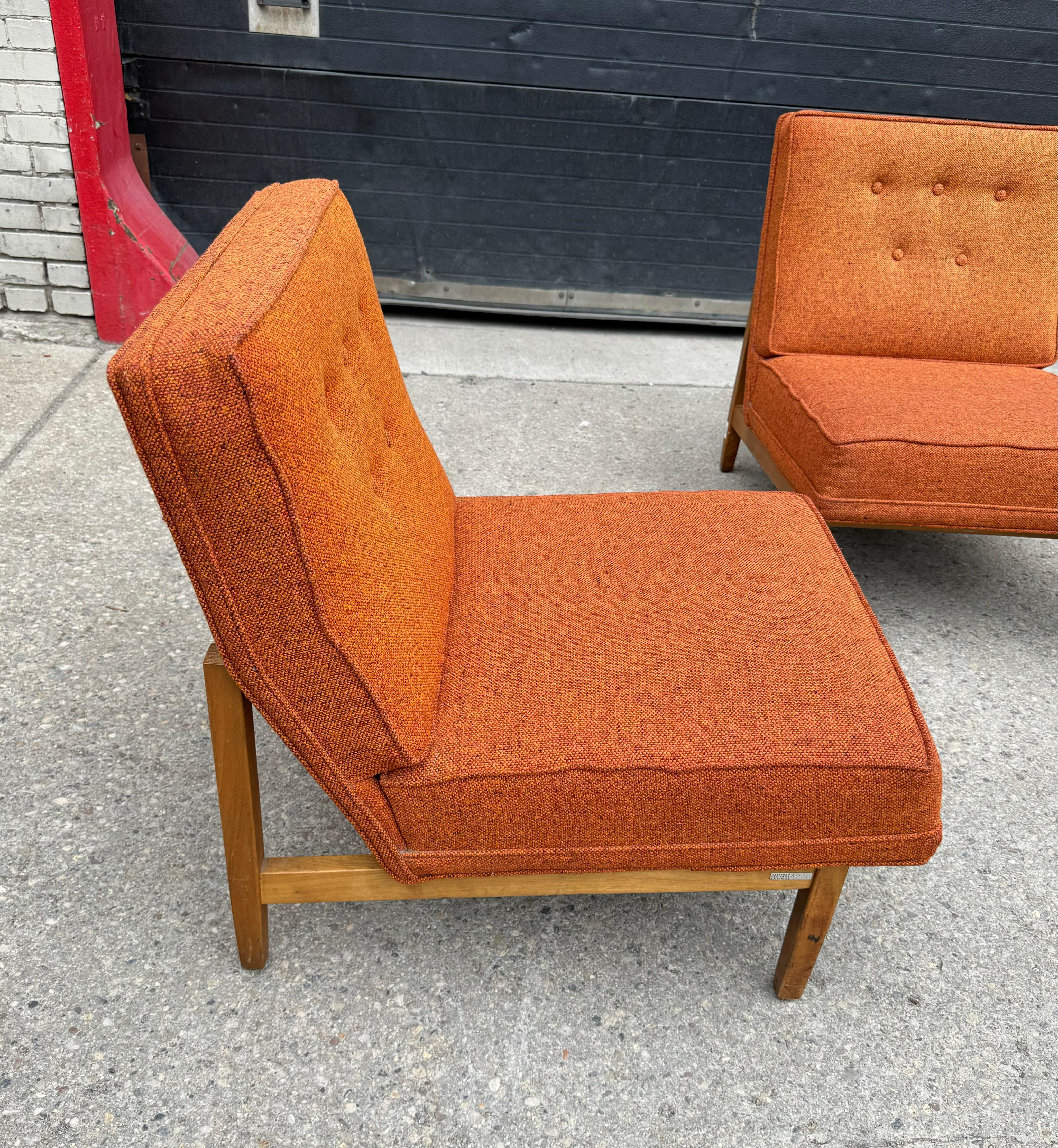 Set 3 Florence Knoll Slipper Chairs (3-seat sofa) . Classic Mid Century Modern For Sale 3