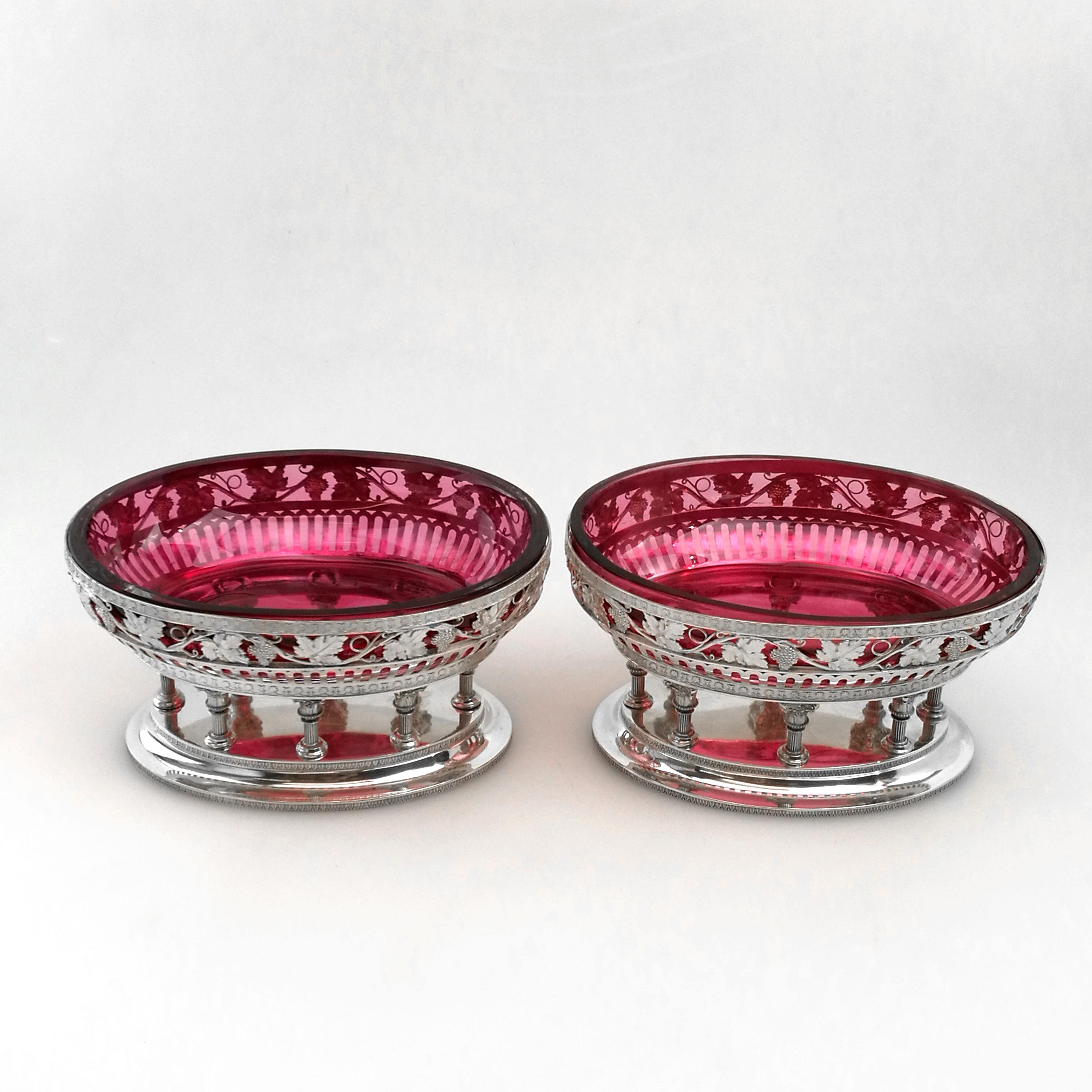 Set of 3 German Solid Silver Comports / Dishes / Centrepiece, circa 1900 3