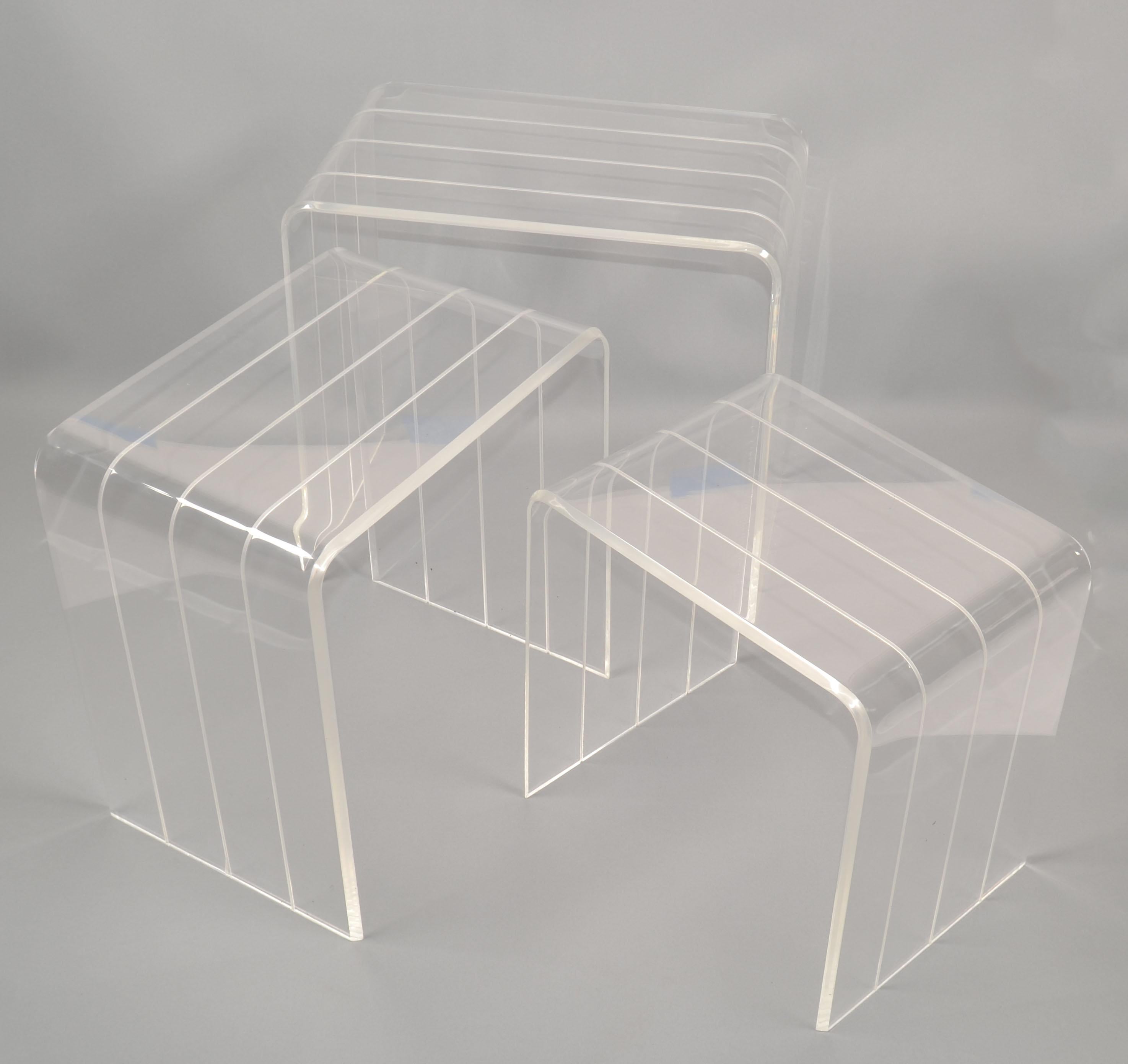 Set 3 Italian Etched Lucite Waterfall Nesting Tables Stacking Tables Stools 1970 For Sale 8