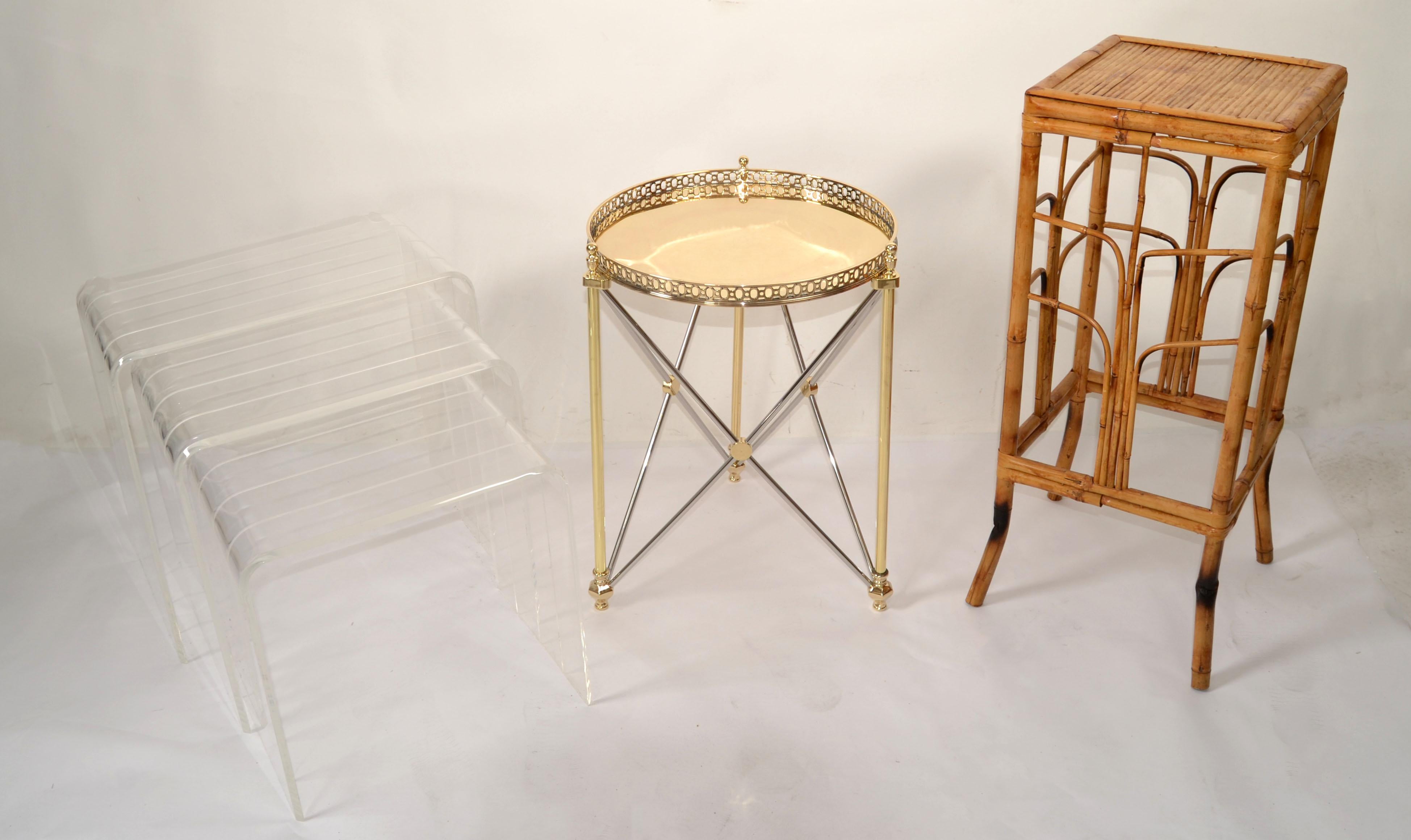 Late 20th Century Set 3 Italian Etched Lucite Waterfall Nesting Tables Stacking Tables Stools 1970 For Sale