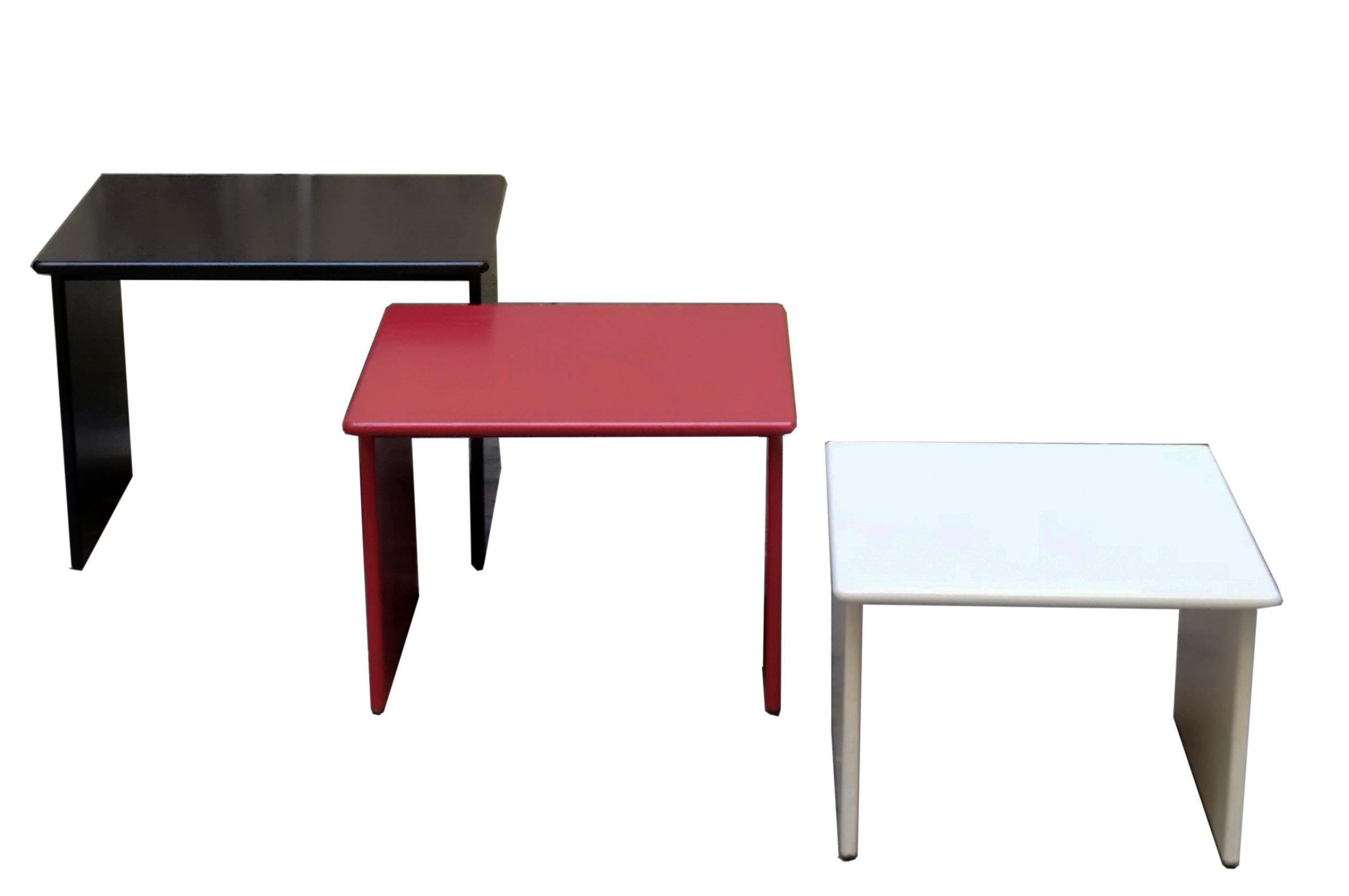 Italian Set 3 Stackable Wood Side Tables, Red, White and Black, italy 1970s For Sale