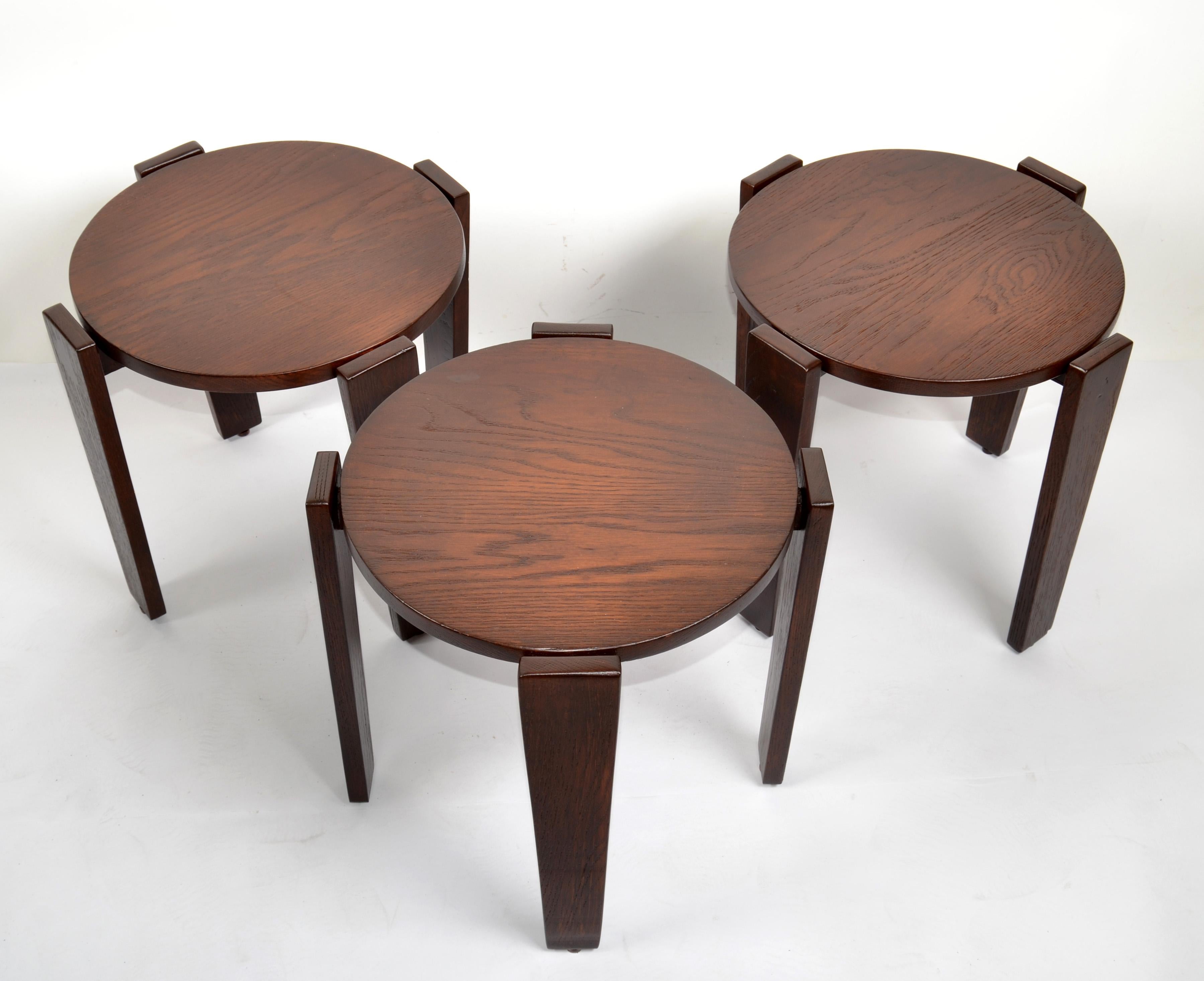 Set of 3 Bauhaus Style classic handcrafted Walnut Nesting Tables, Stacking Tables, Stools.
Attributed to Bruno Rey by Dietiker, made in the USA.
Good condition and ready for a new Home.
Size of stacked table:
18.5 inches Height x 16.75 inches x 17