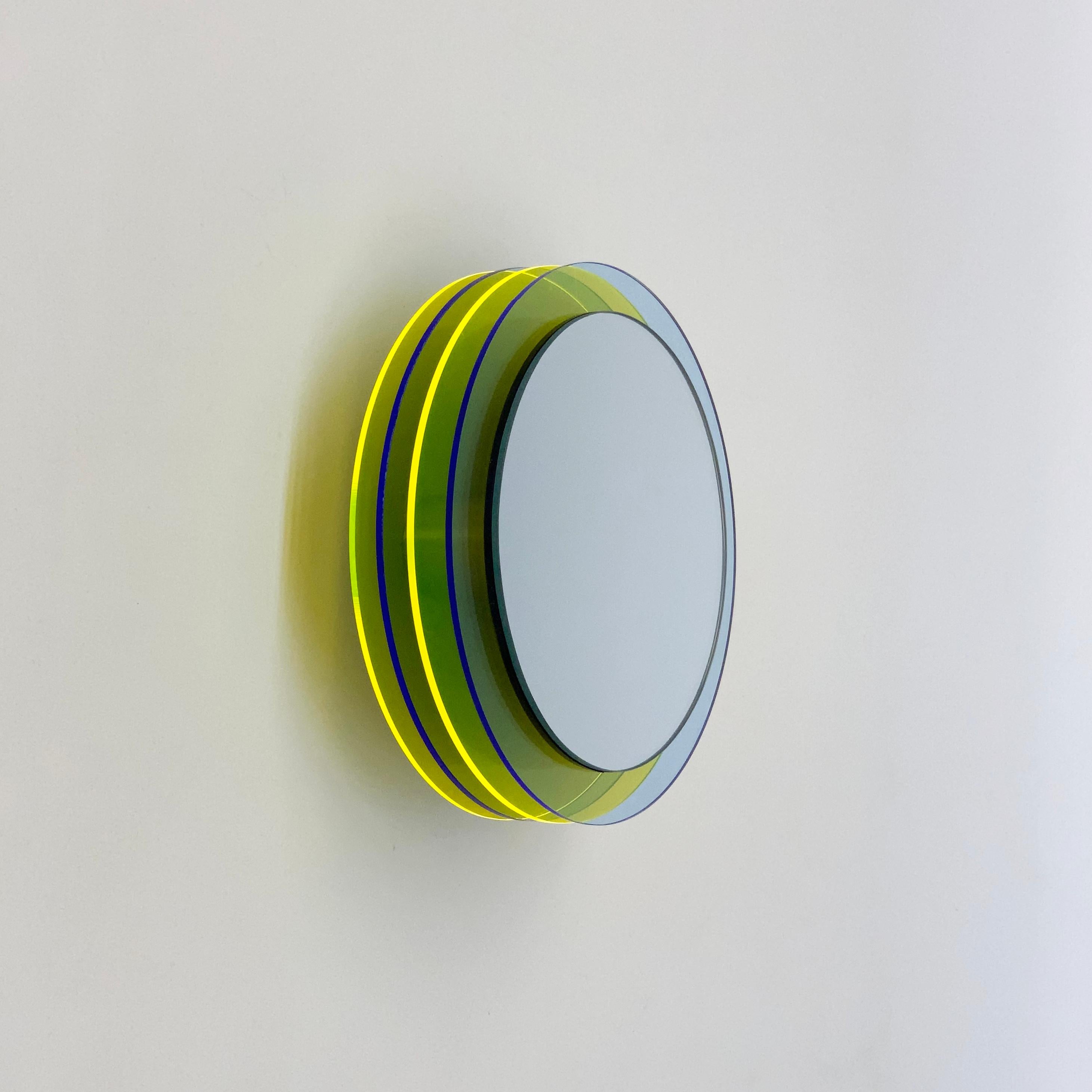 Tedesco Set 3d - Specchi da parete con plexiglass, design scultura di Andreas Berlin in vendita
