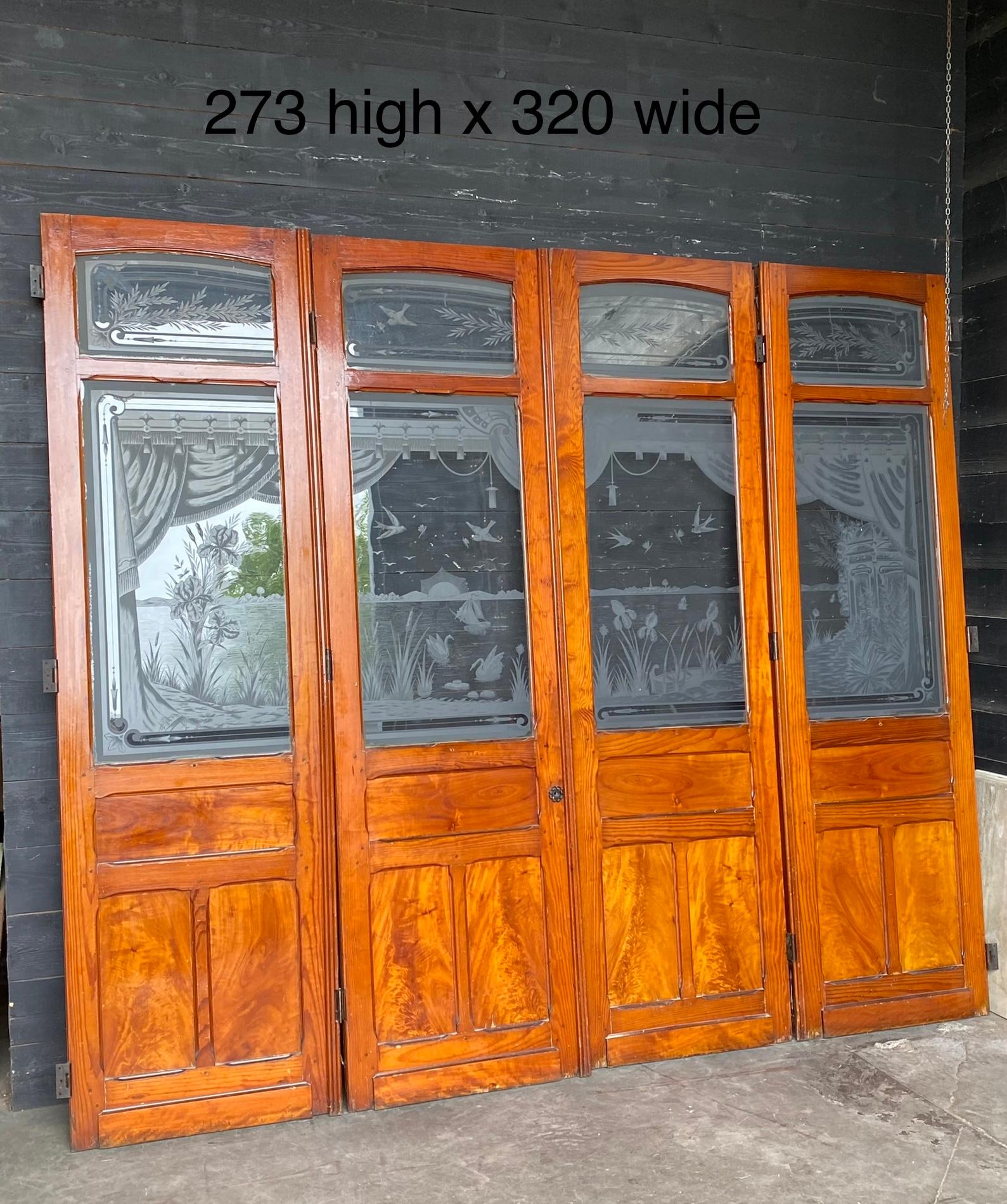 A lovely set of 4 French Chateau doors, the doors made from Pitch Pine and are very good quality. The glass has no breaks or ceacks.
In excellent original condition.
Height 273 cm
Width 320 cm.