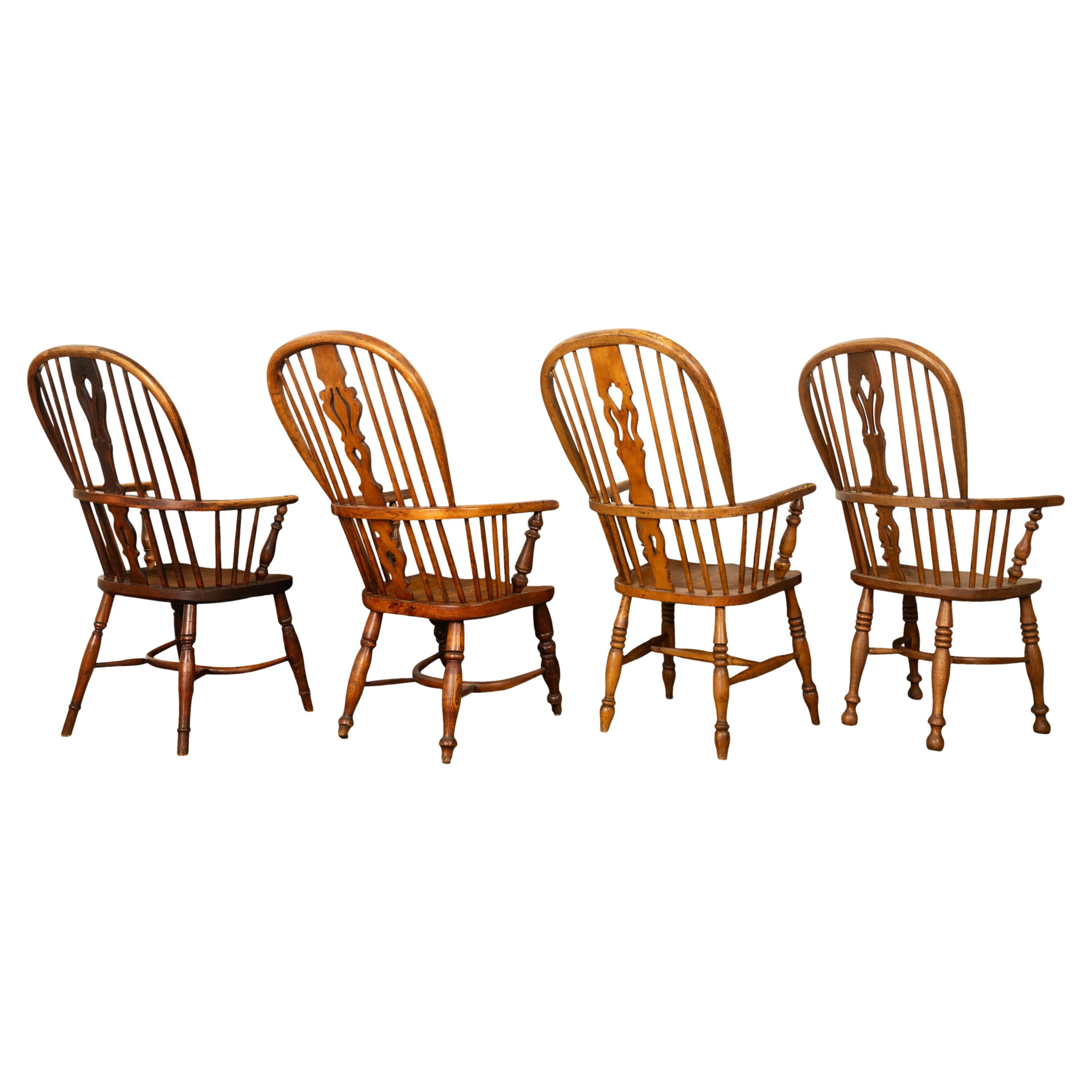 Set 4 chaises à accoudoirs English Country Antiques 19ème siècle à haut dossier en frêne et orme 1840  en vente 2