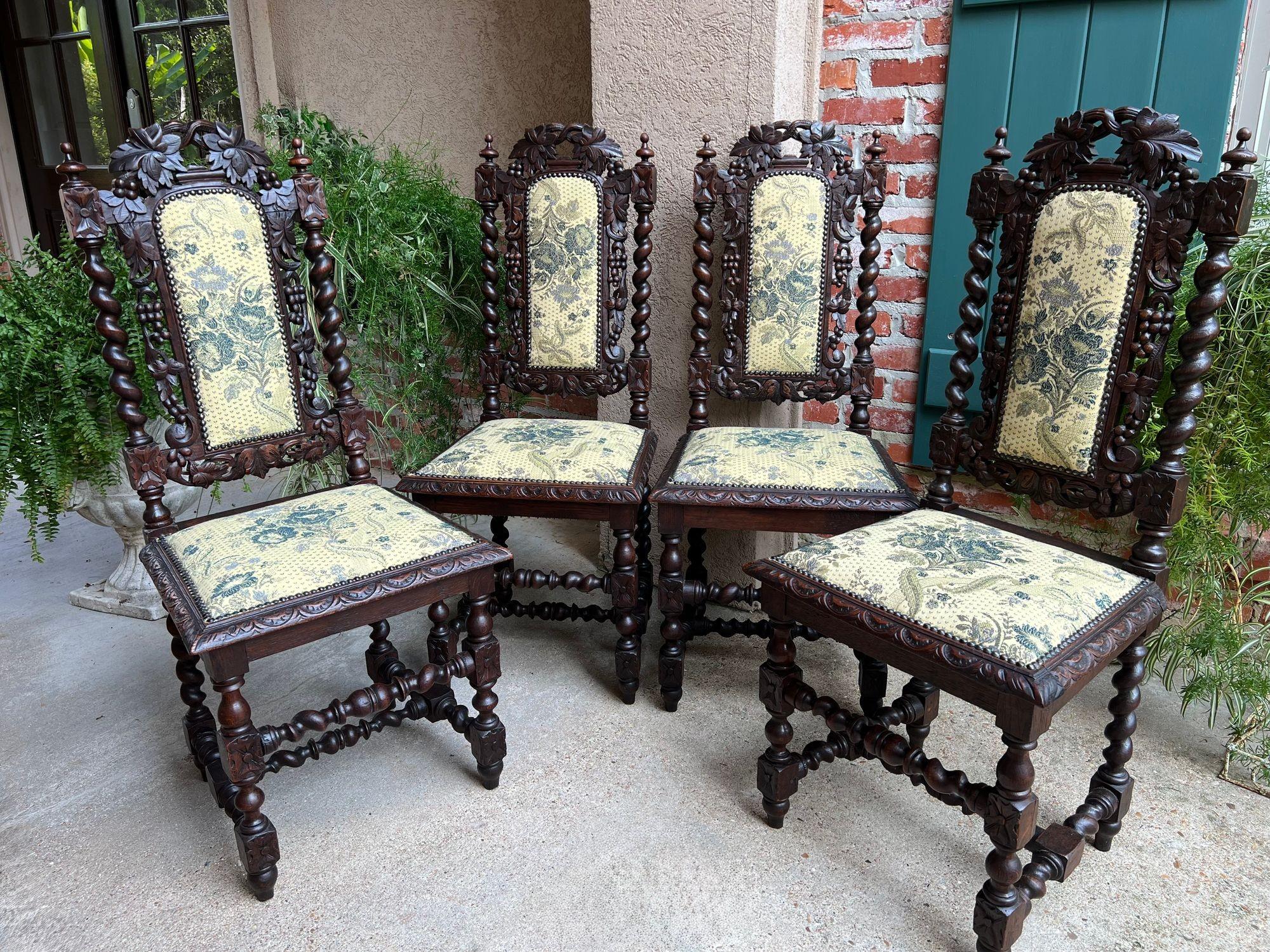 Set 4 antike französische Esszimmerstühle Barley Twist Renaissance geschnitzt Eiche Grün 1900.

Direkt aus Frankreich, ein wunderschönes Set von 4 antiken französischen Esszimmerstühlen im Renaissance-Stil und mit opulenten Schnitzereien, die jedem
