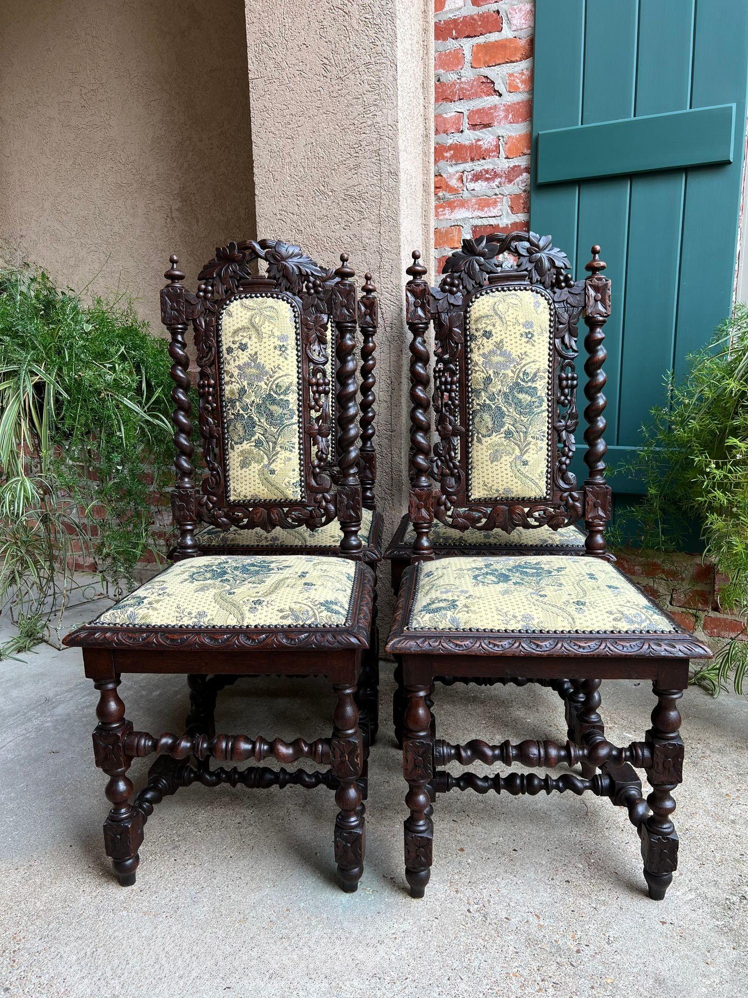 Satz 4 Antique French Dining Chair Barley Twist Renaissance geschnitzt Oak Green 1900 im Zustand „Gut“ im Angebot in Shreveport, LA